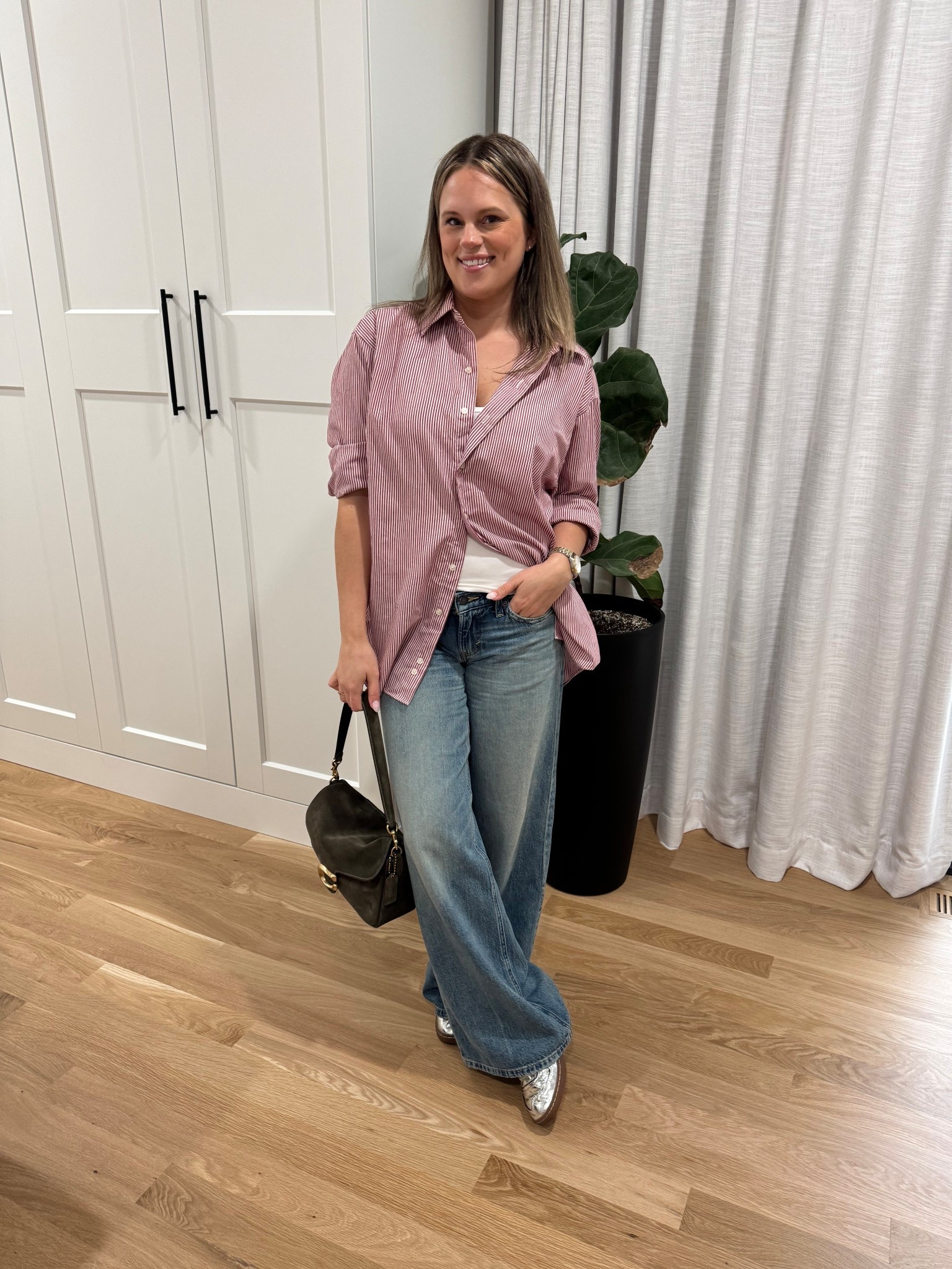 Lucky Brand Super Low Rise Wide Leg Flare 
I’m wearing a size 27 
Coolway Shoes Silver Size 7 (size down!) 
Top is thrifted 

#LTKootd #LTKmomlife