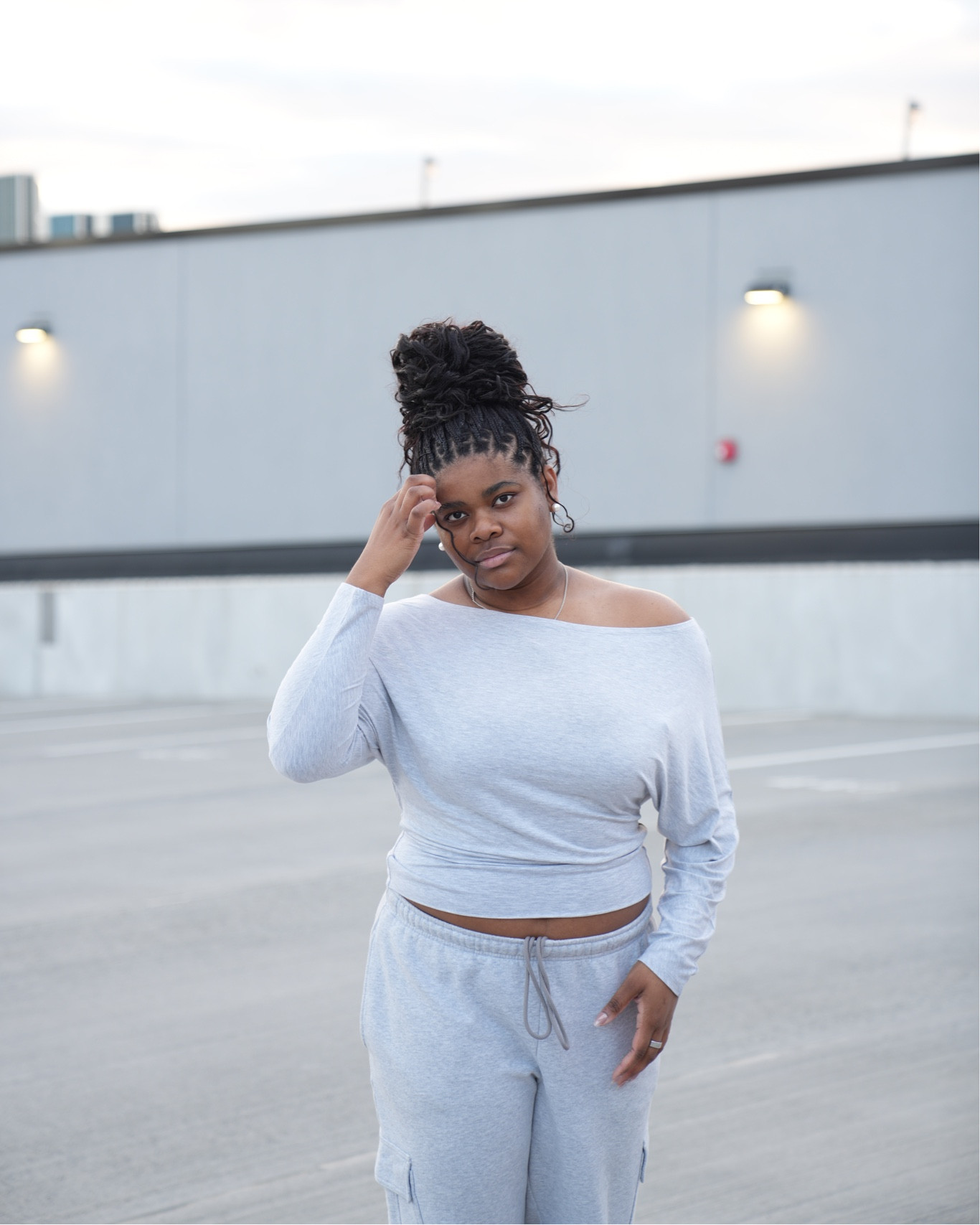 Idk why groutfits get a bad rep 🤷🏾‍♀️🩶  #groutfit #chillootd 