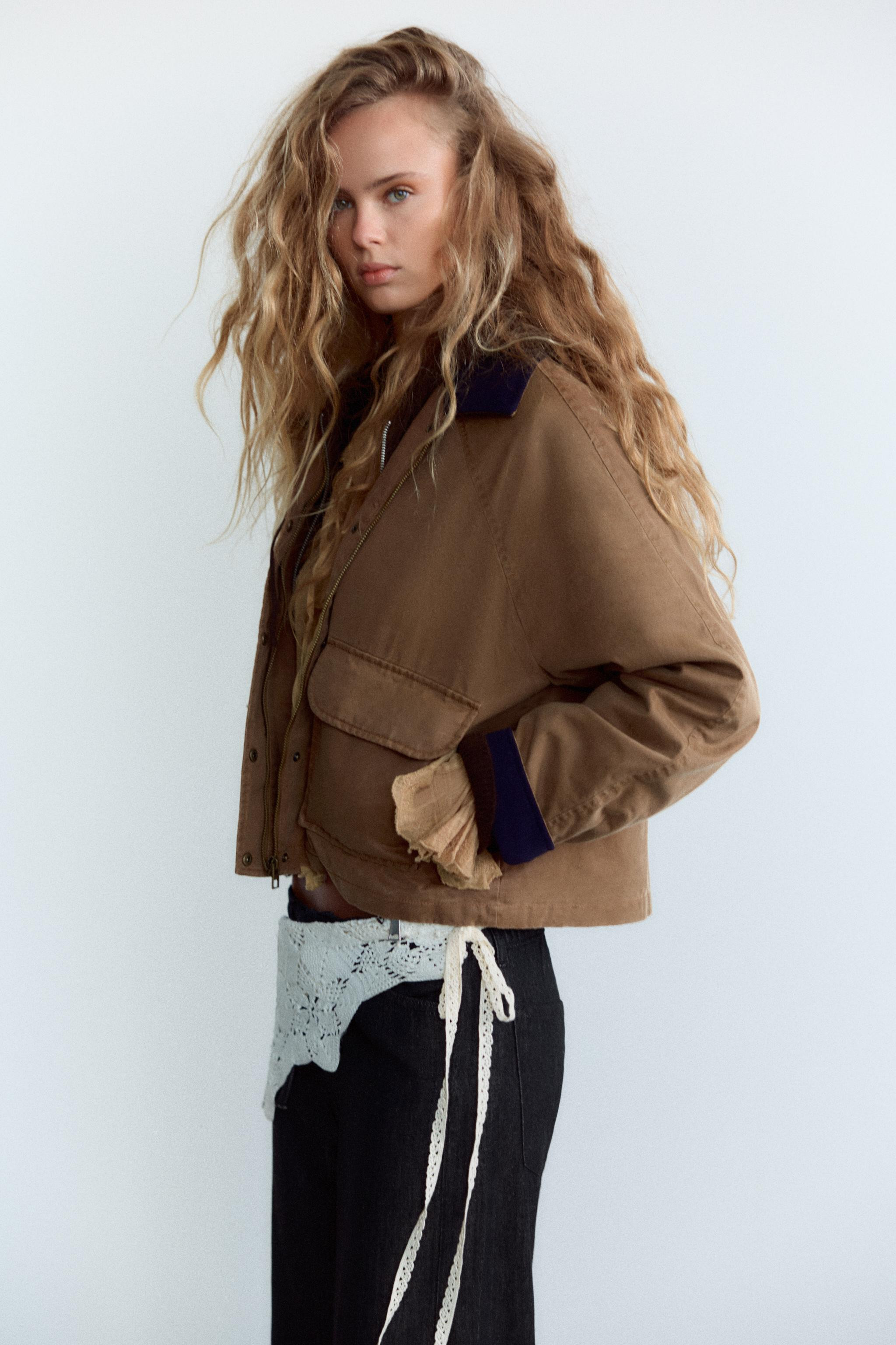 CONTRAST COLLAR WAXED JACKET | Zara US