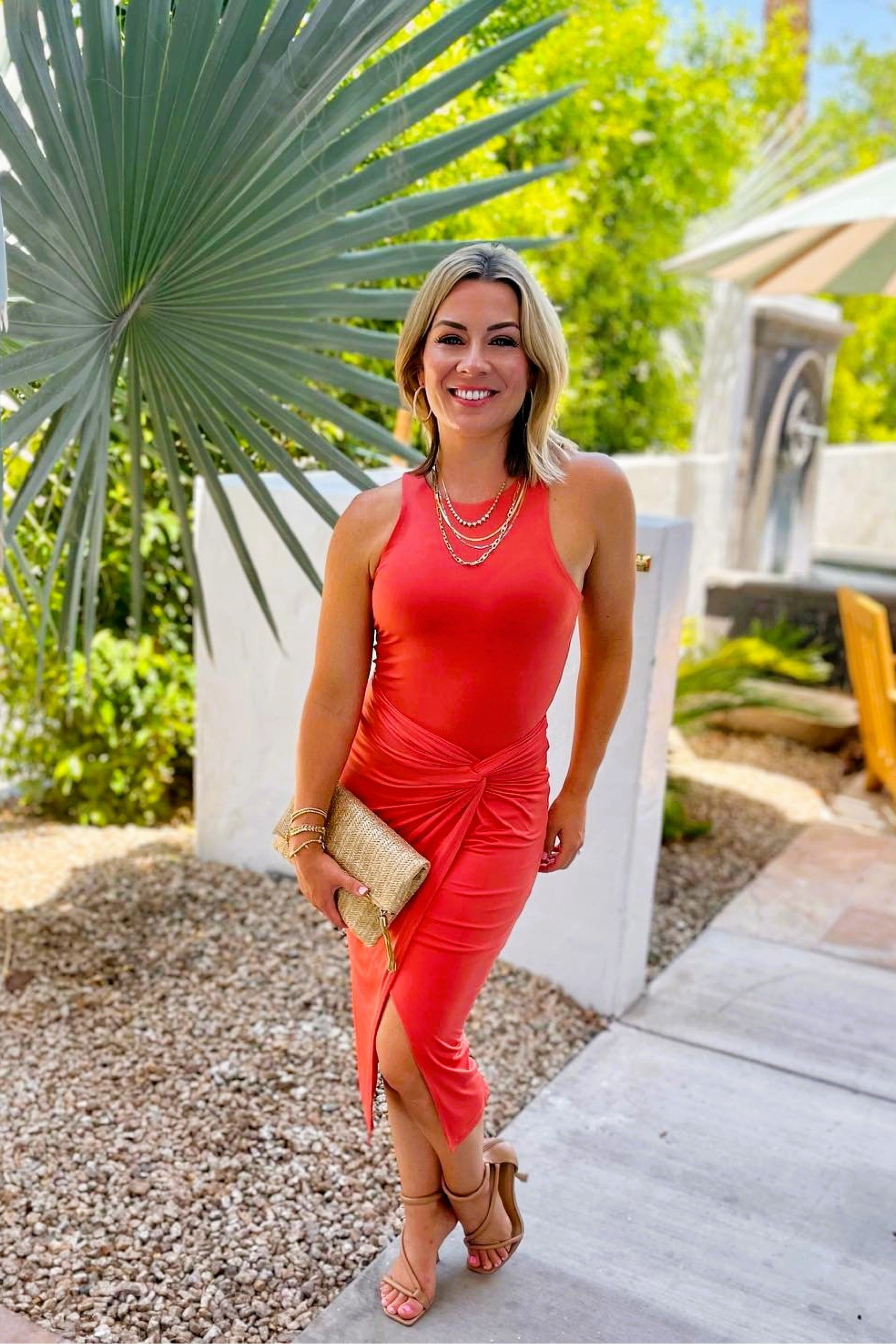 This vacation outfit with a skirt and bodysuit is so sexy!

Vacation outfit, dinner outfit, Mexico vacation outfit 

#LTKunder50 #LTKunder100 #LTKFind