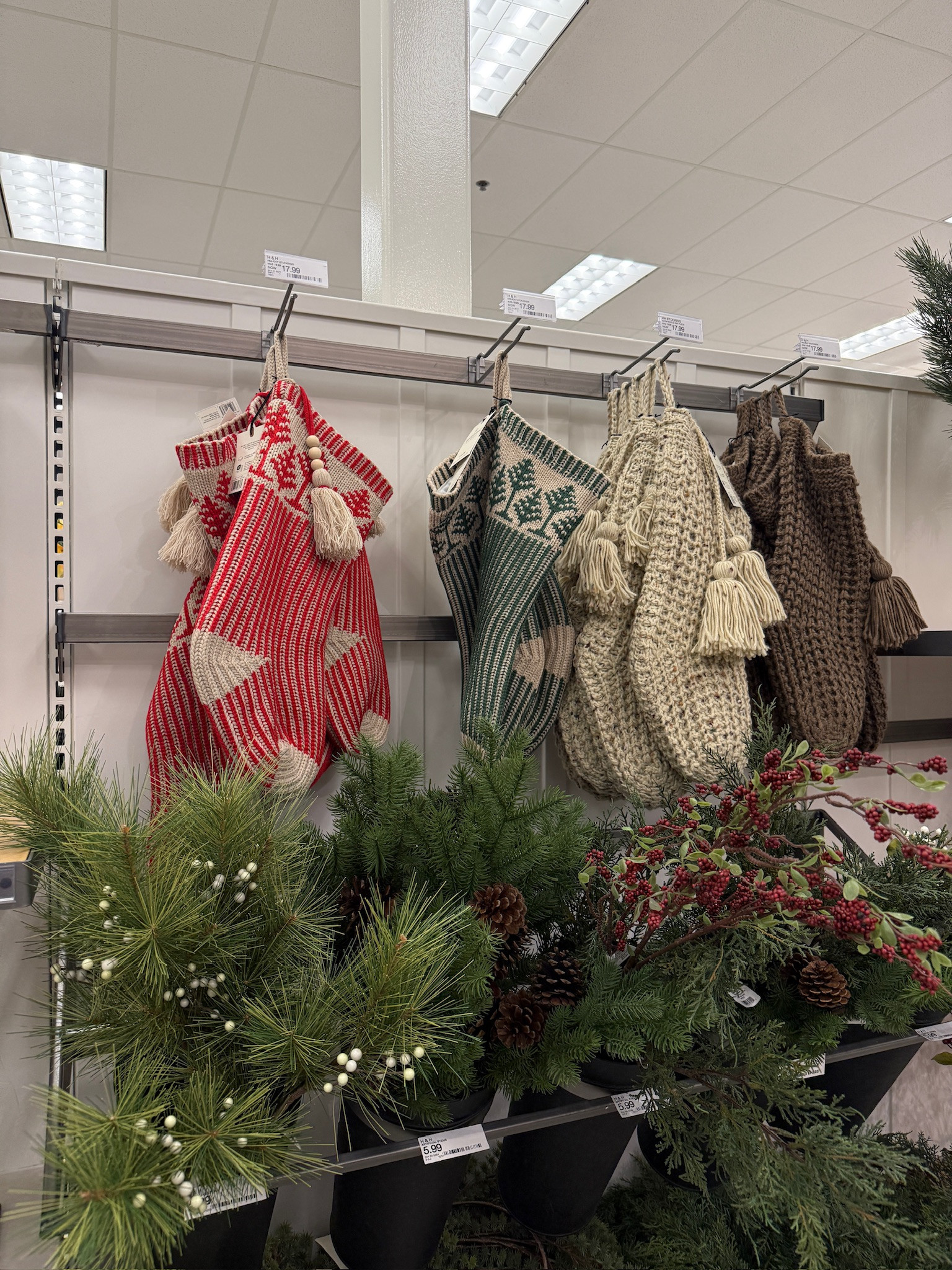 Knit stockings from the Hearth & Hand Magnolia collection ✨

hearth & hand, magnolia target, target magnolia line, stockings, christmas stockings, filler, greenery filler, christmas filler, Grace White 

 

#LTKHoliday #LTKSeasonal #LTKFindsUnder50