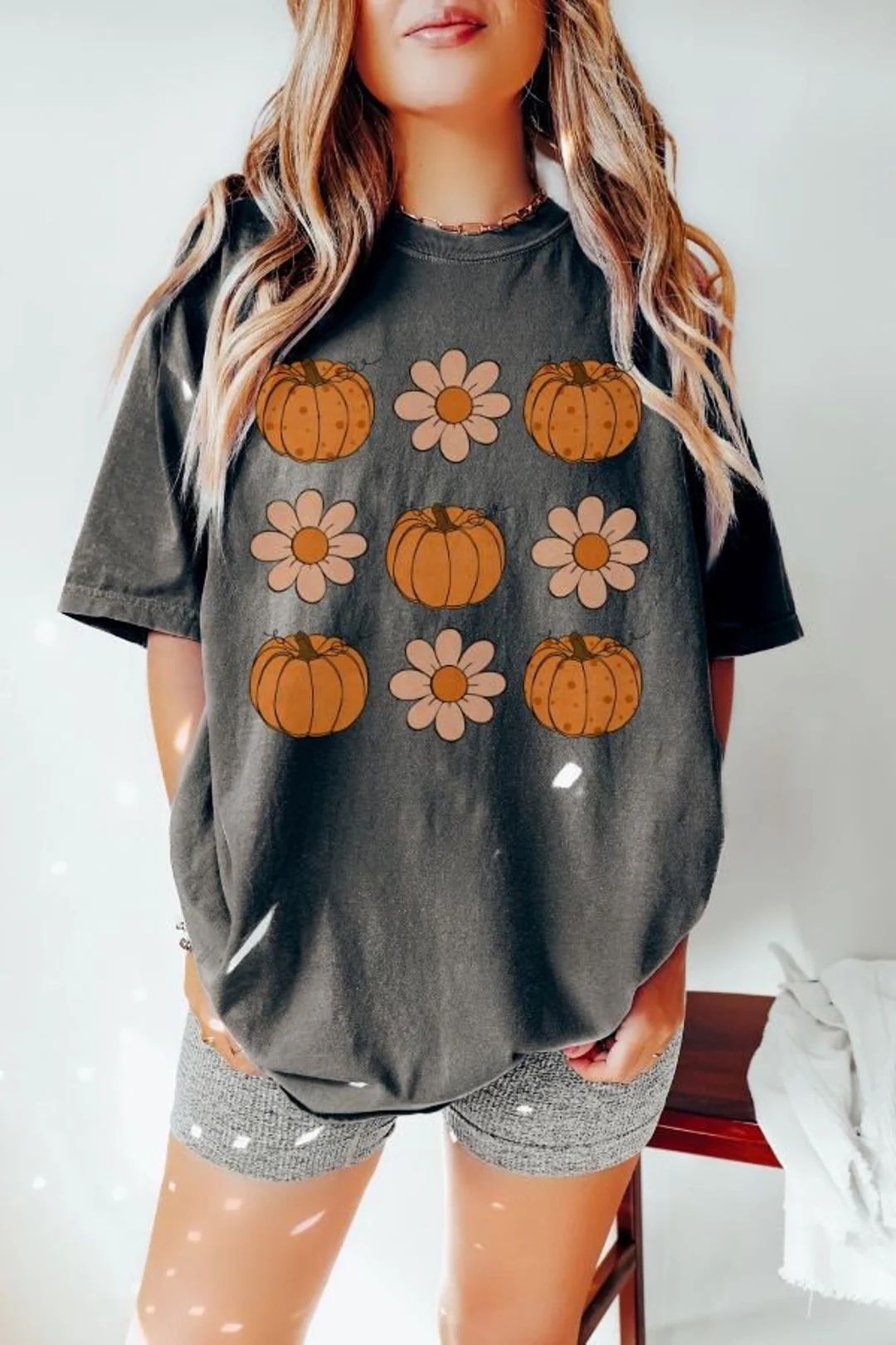 Comfort Colors® Vintage Floral Pumpkins T-shirt Retro Pumpkin - Etsy | Etsy (US)