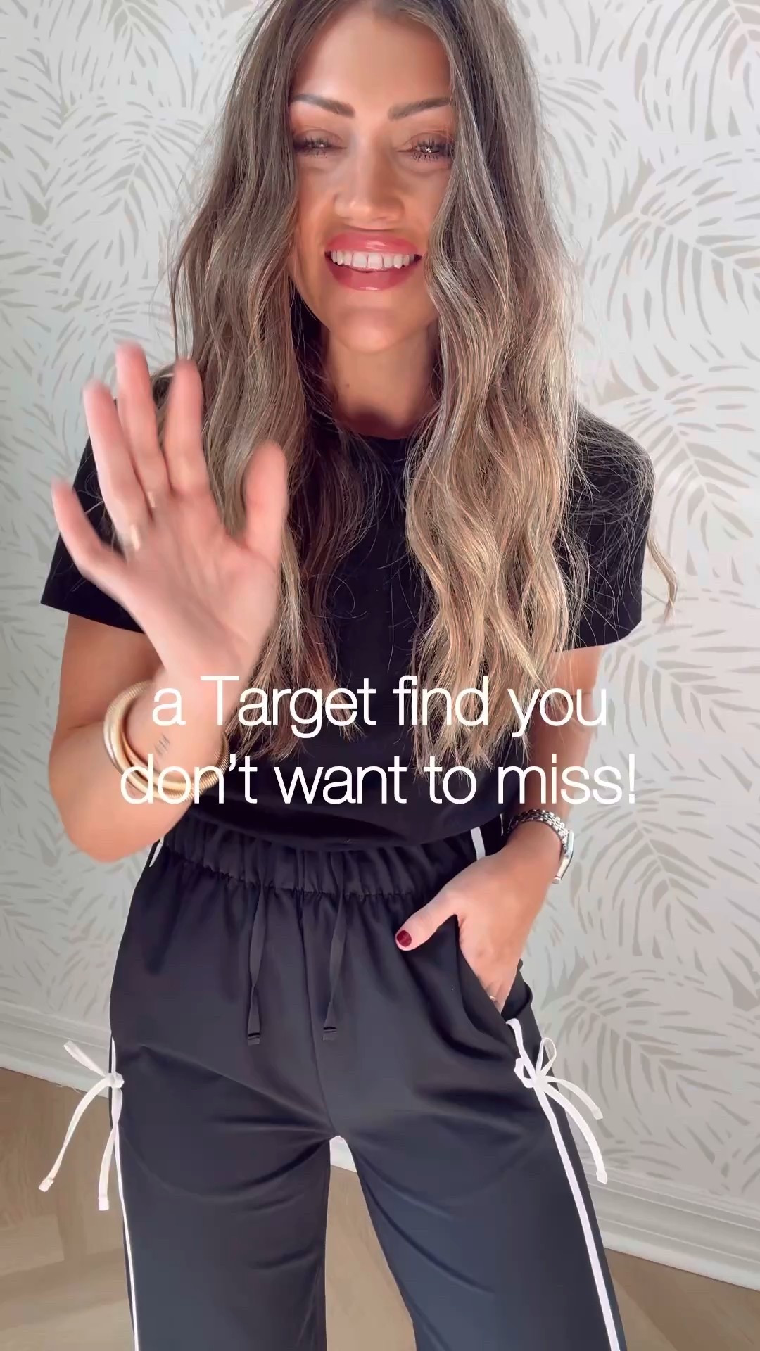 wearing XS! how CUTE are these 🥹🎯 I feel like these are gonna sell out fast, so I’d act quickly!! #targetrun #disneyoutfits #athleisurewear #activewear #christmasoutfits 