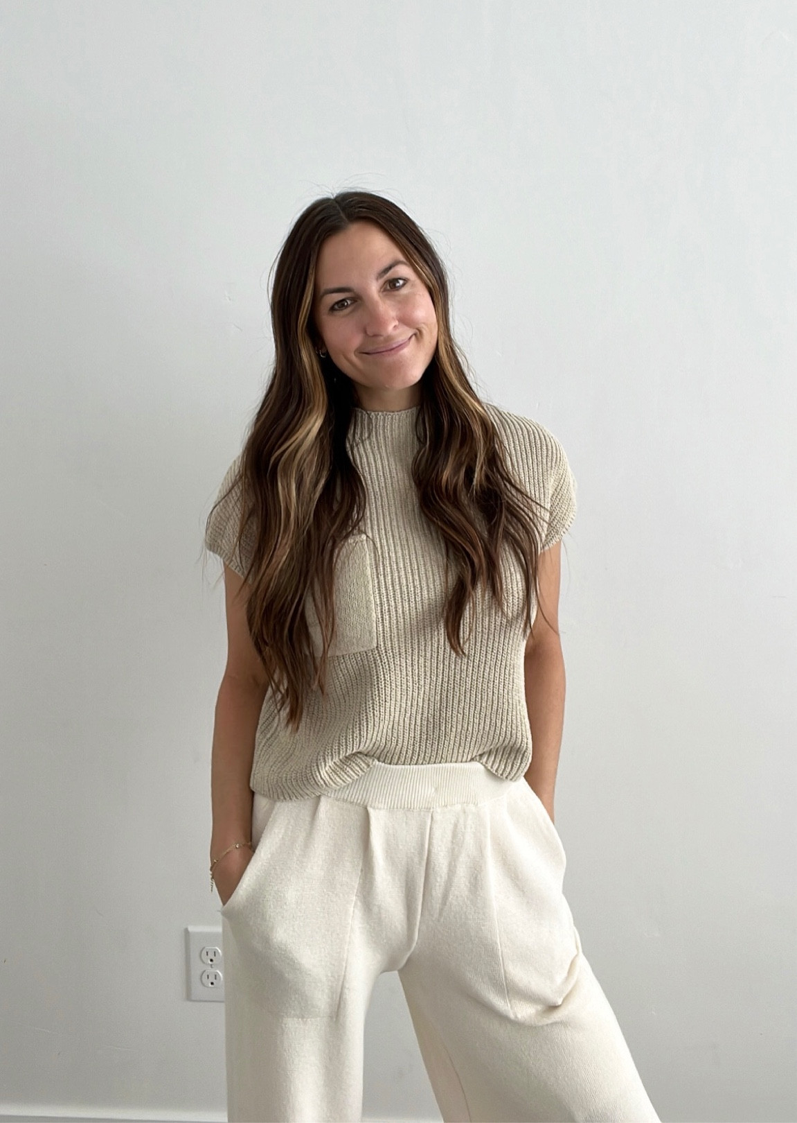 Loving this sweater set! Comes in 11 colors!!