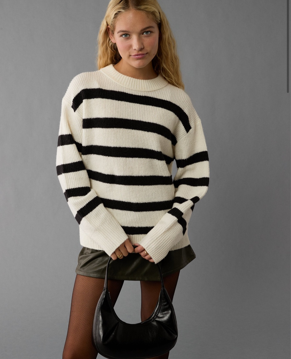 Fall sweater sale 🧸

#LTKSaleAlert #LTKFindsUnder50 #LTKSeasonal