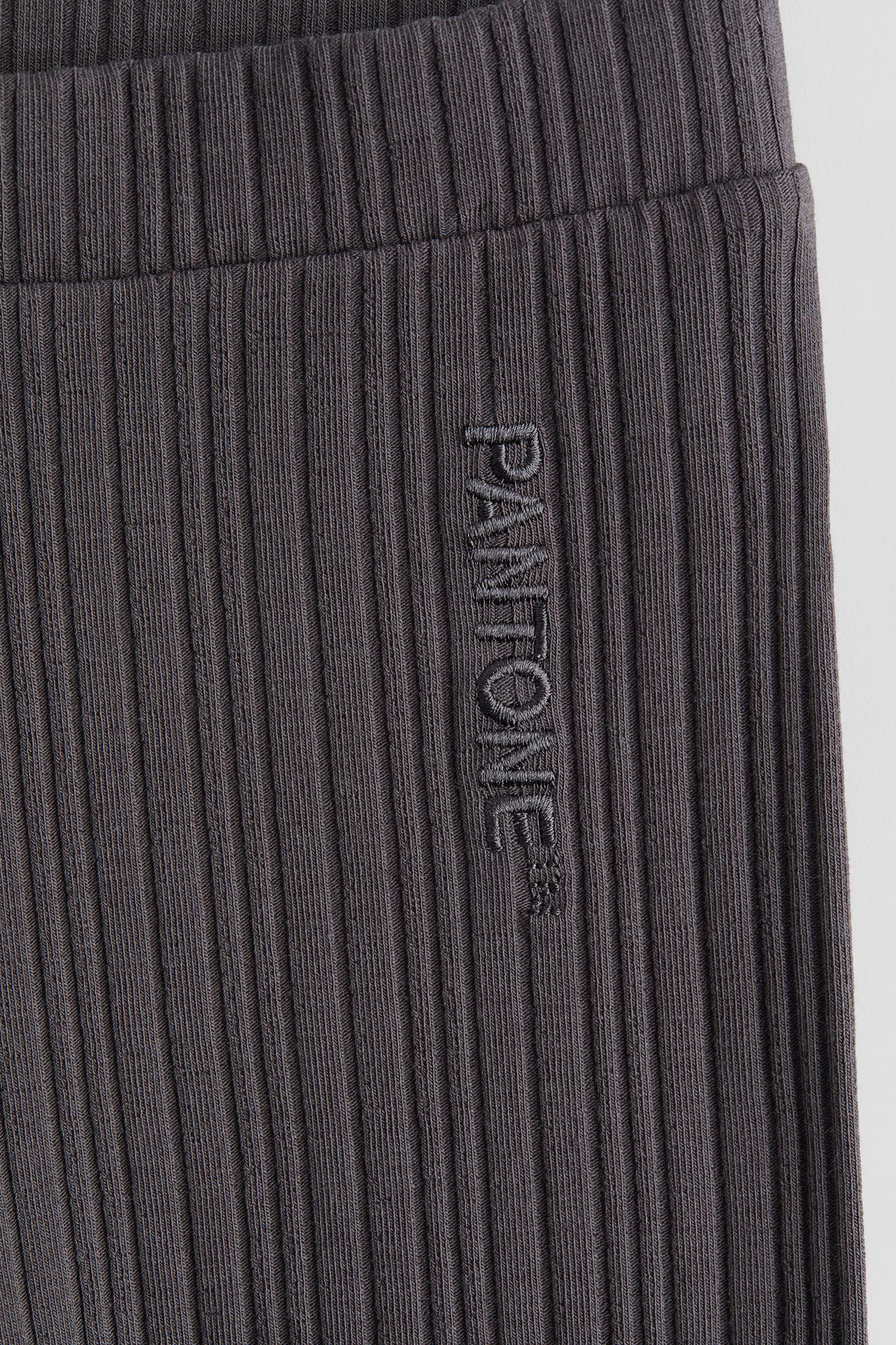 Ribbed Leggings | H&M (US + CA)