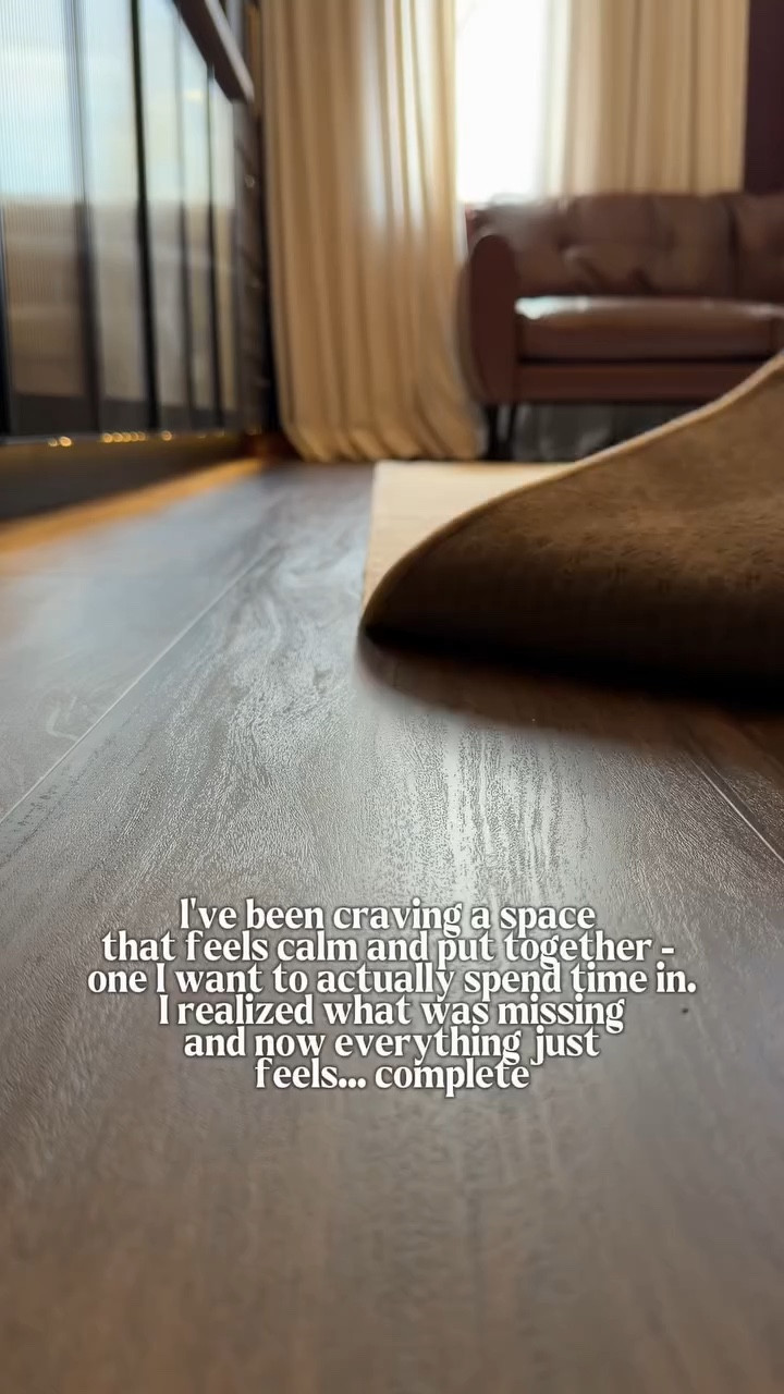 I’ve been slowly learning that what makes a space feel truly put together isn’t the big pieces… it’s the finishing layers.

The ones that soften everything.
The ones that make a room feel warm, lived in, and complete.

Designers always talk about rugs, textiles, lighting, and those subtle details that bring everything into balance, and I finally understand why.

This is the Arlo Soft White Plush Rug from @ruggable , and it completely changed the way this space feels.

Soft, washable, and one of those pieces that quietly pulls everything together.

If your space feels like it’s almost there but not quite, it might just need that final layer.

#interiorinspo 
#cozyhome #ruggable #washablerug #homeaesthetic

#LTKmomlife #LTKselfcare #LTKHome
