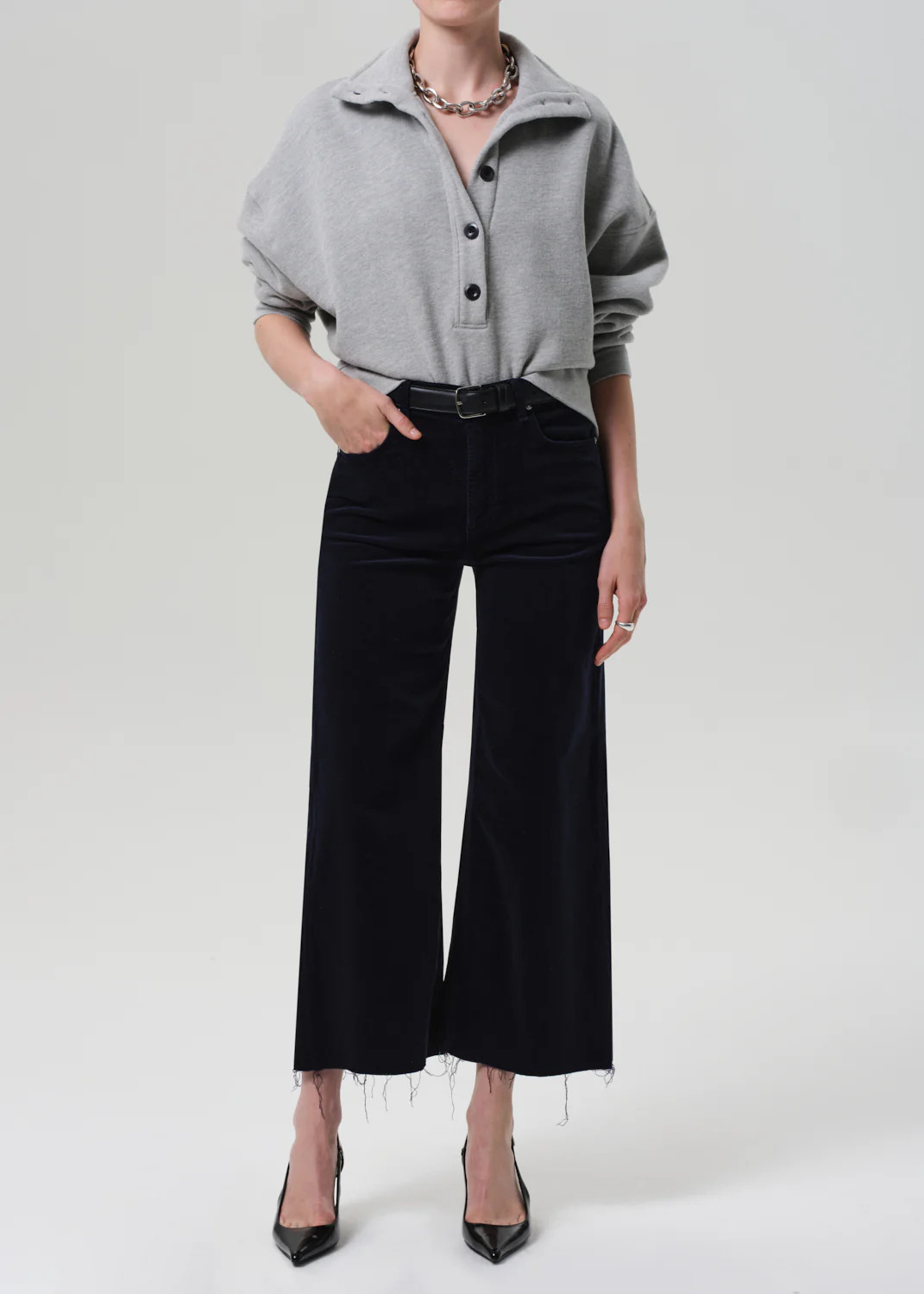 Lyra Wide Leg Crop Corduroy in Navy | Citizens of Humanity