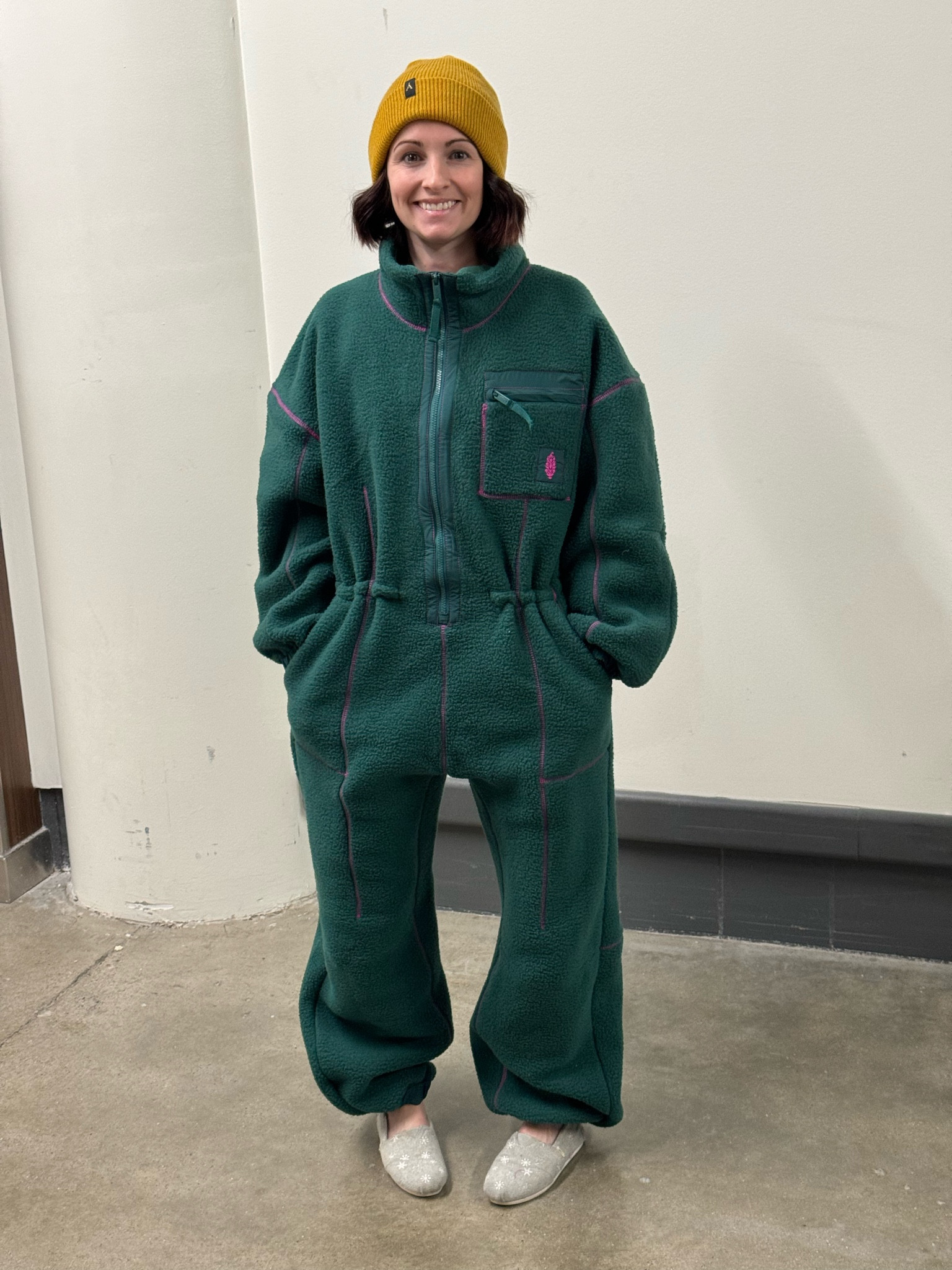 Dorky looking but warm! 

Onesie - Free People
Shoes - Toms 
Hat - Anian

#LTKSeasonal #LTKstyletip #LTKfitness