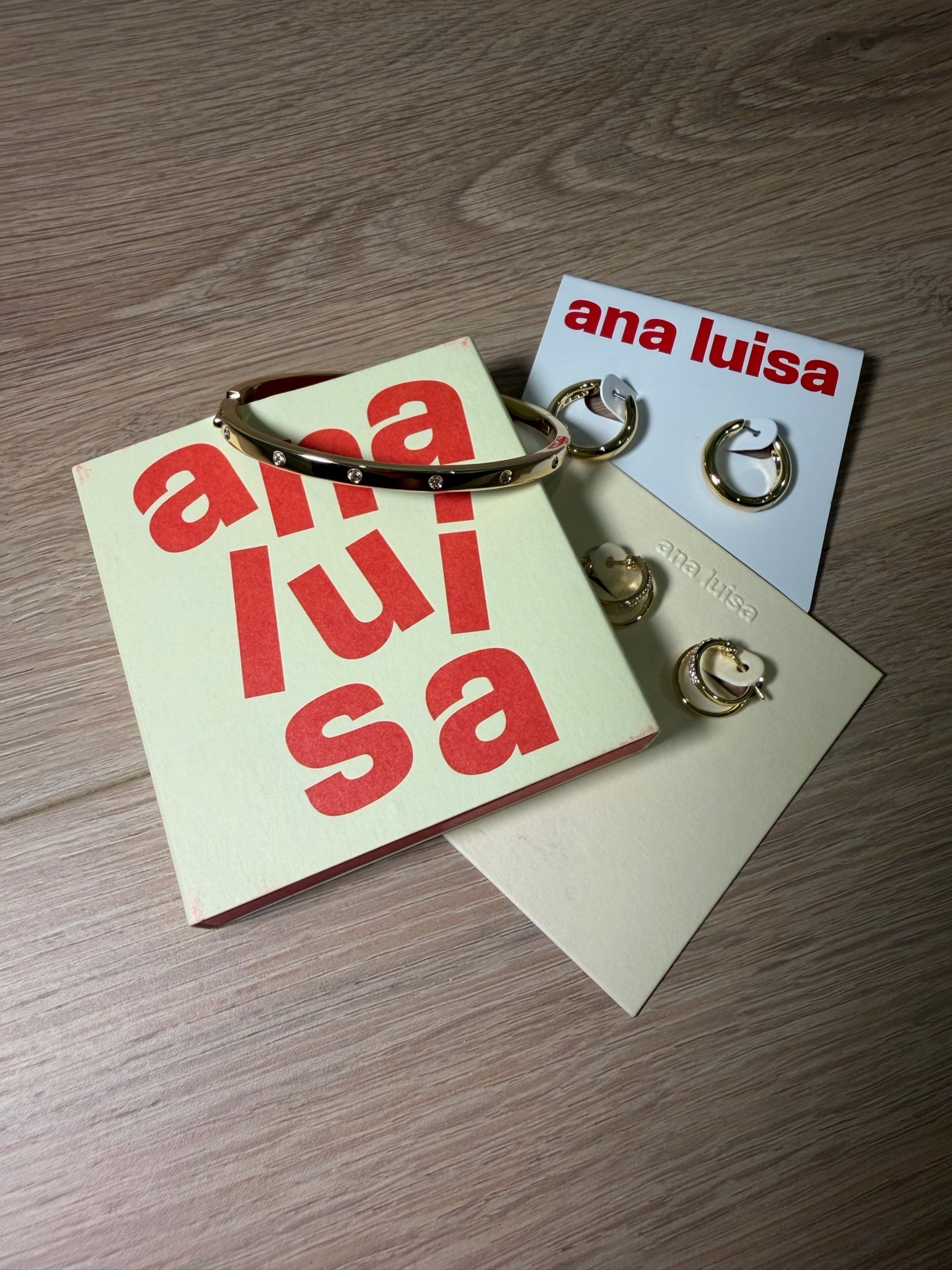 My new @Ana Luisa picks 😍

#LTKgrwm #LTKmomlife #LTKootd