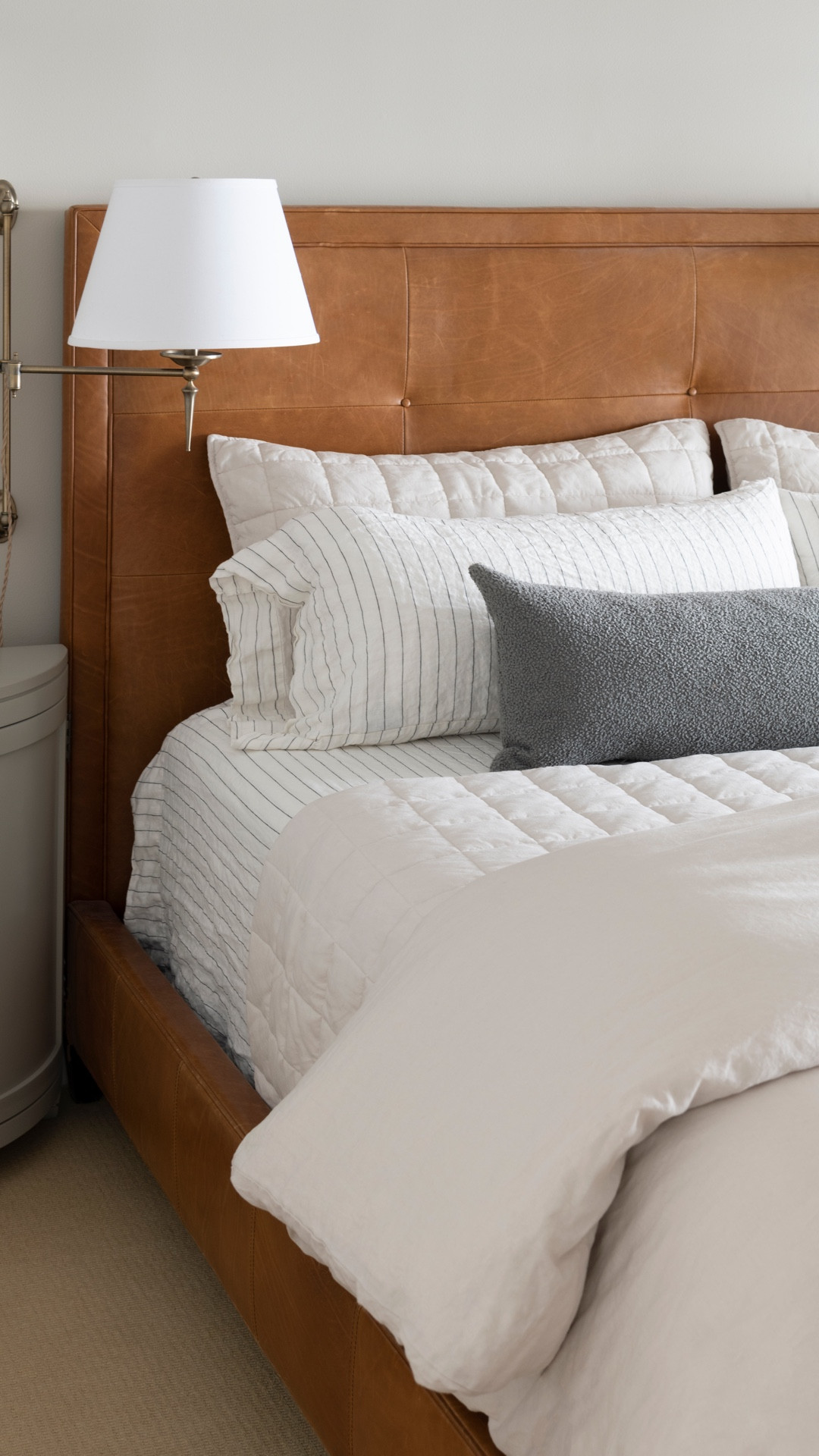 The only sheets I sleep on… we use the darker striped @onequince linen sheets during the fall & winter, and the lighter ones during the spring & summer months. They also come in solid colors! Just saying- they’re so good I bought two sets. It’s that time of year for lighter bedding! #ad #QuincePartner 

#LTKdayinmylife #LTKHome #LTKSeasonal