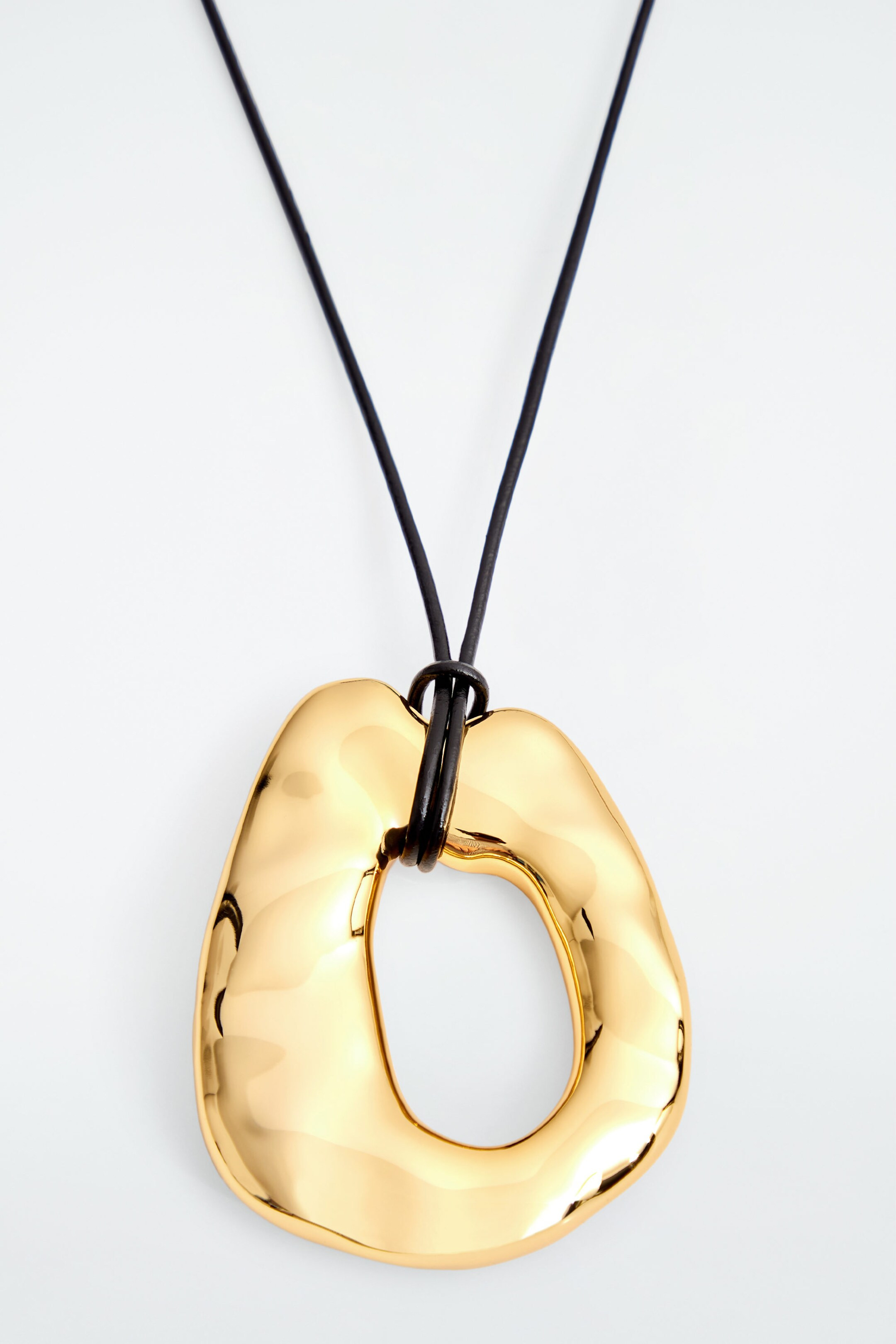 MOLTEN PENDANT NECKLACE - GOLD | COS UK