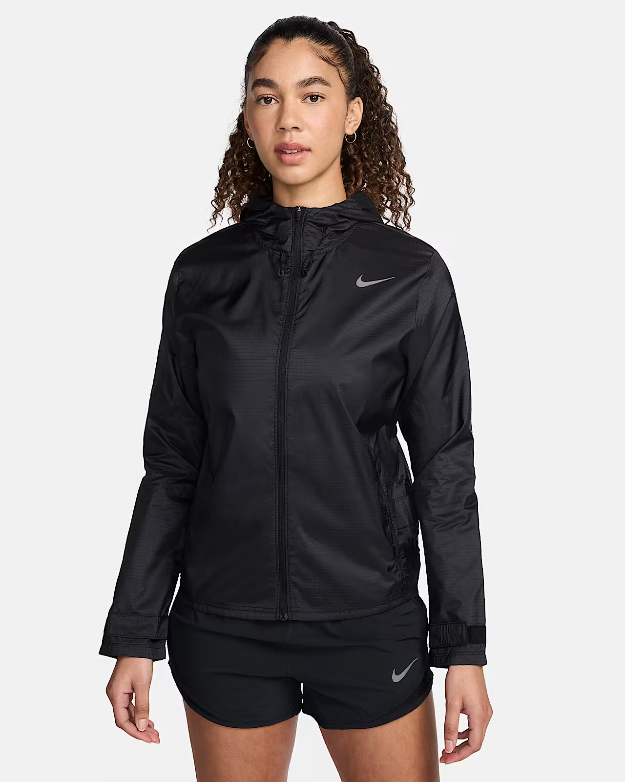 Nike Essential | Nike (US)