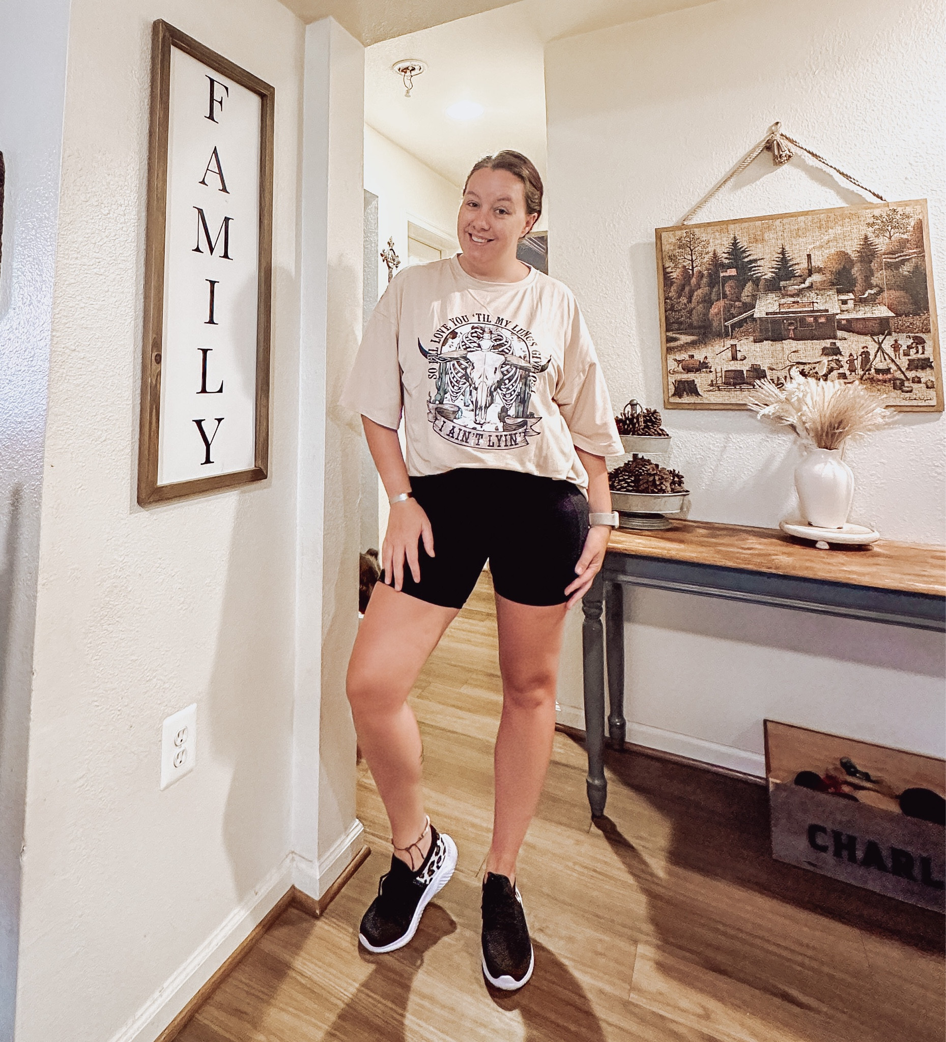 I’m in my comfy girl Era , but I still want to be stylish 🙃 this shirt runs big but I love the oversized look 😍


#LTKstyletip #LTKbeauty #LTKSeasonal