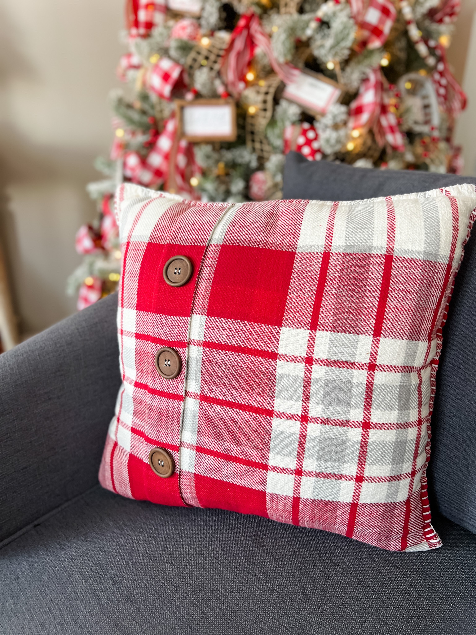 Christmas decor that I’m loving and using this year! 

#LTKHoliday #LTKSeasonal #LTKhome