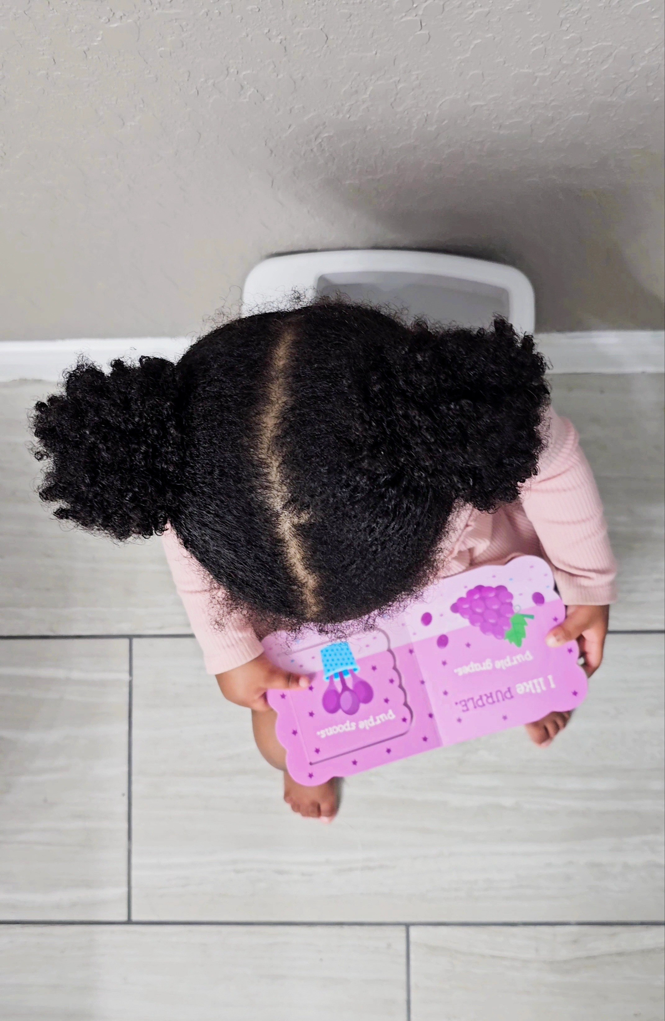 multitasking😆📚🚽

#LTKFamily #LTKKids #LTKHome