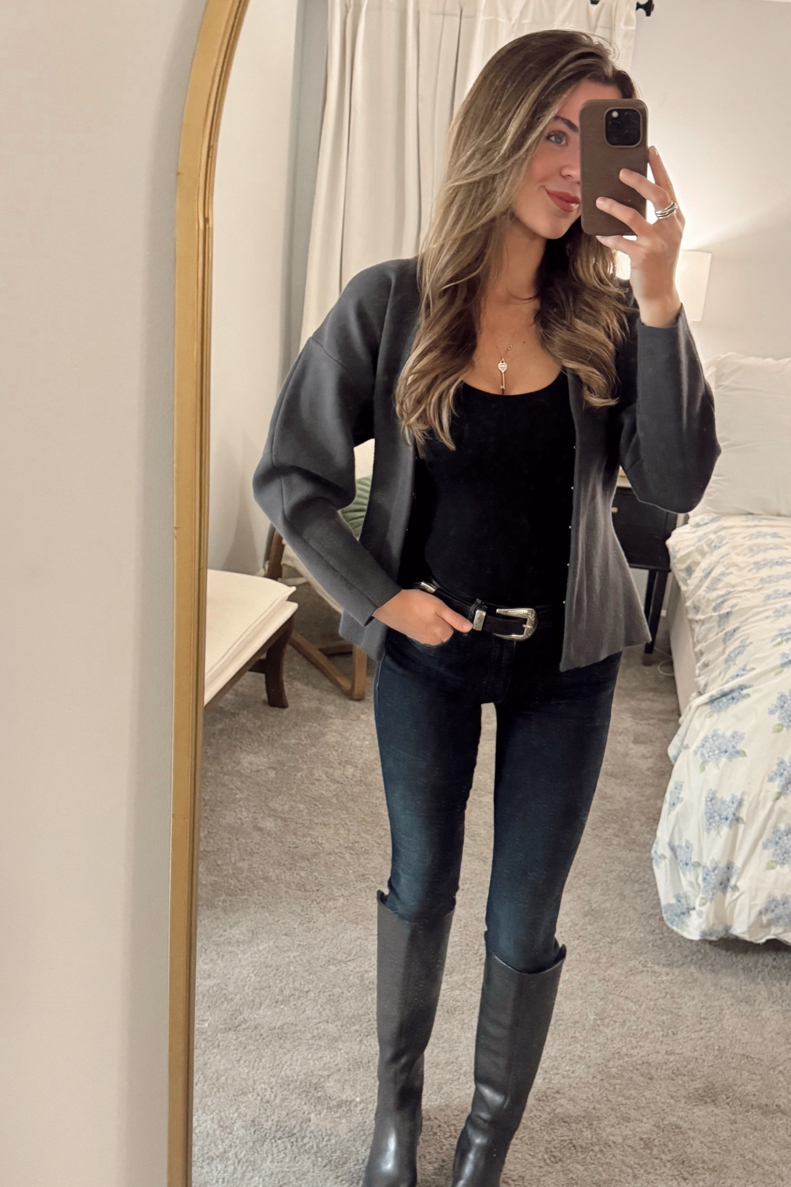 LOVE these riding boots 

#LTKHoliday #LTKSeasonal #LTKStyleTip