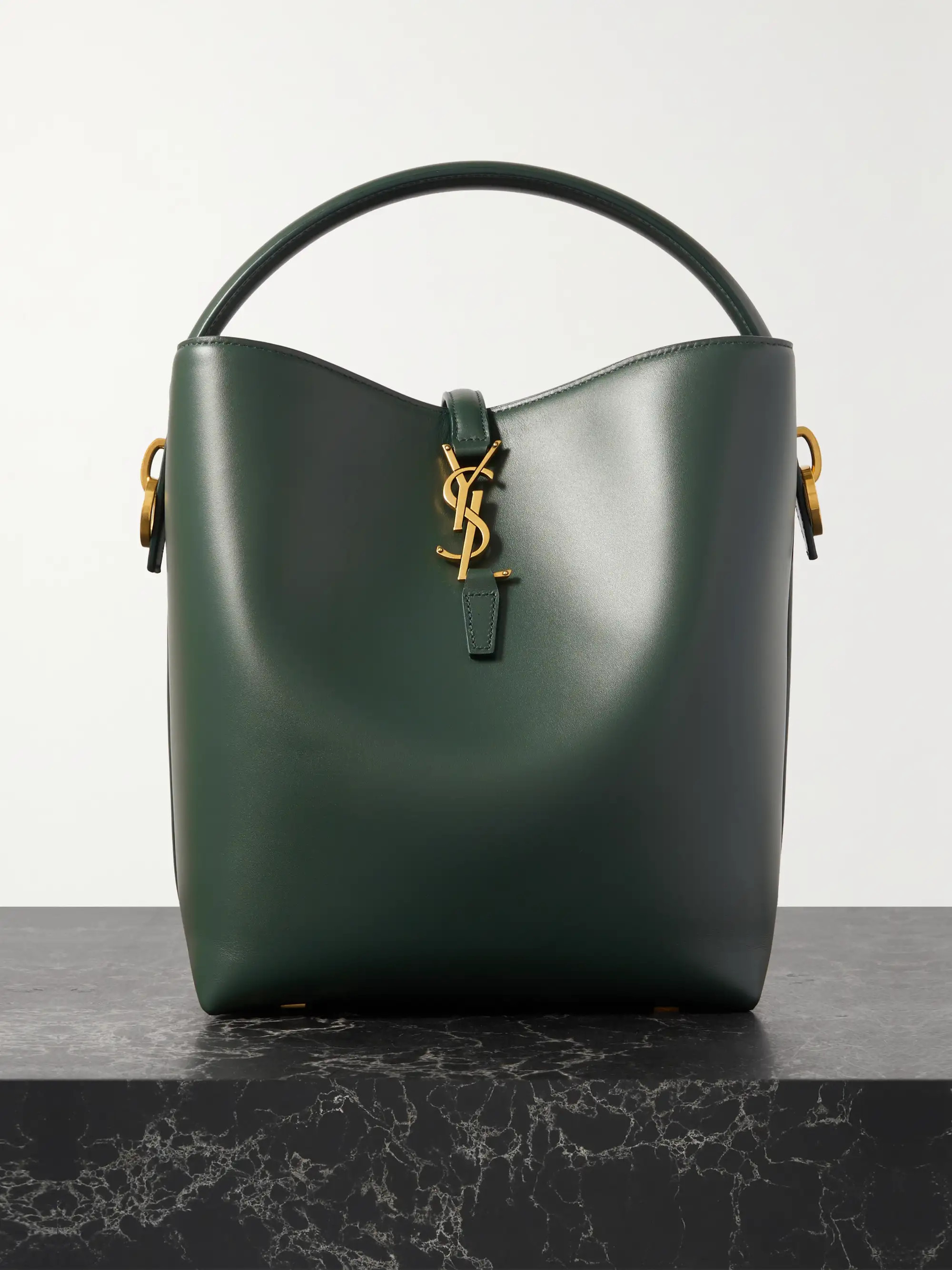 Le 37 leather bucket bag | NET-A-PORTER APAC