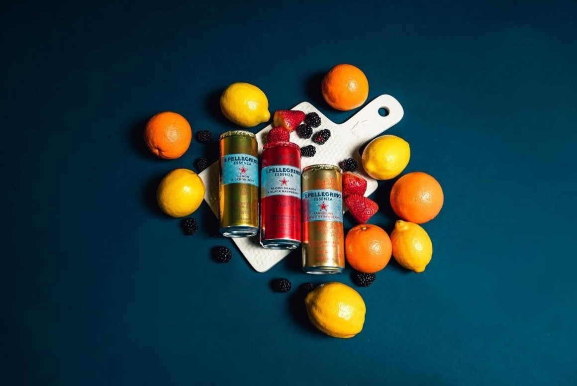 Nothing quite like some San Pel on these last days of summer sunshine ☀️ 🍊🍋🍓🧉