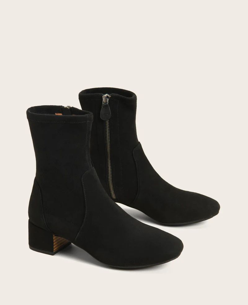 Ella Stretch Bootie | Kenneth Cole