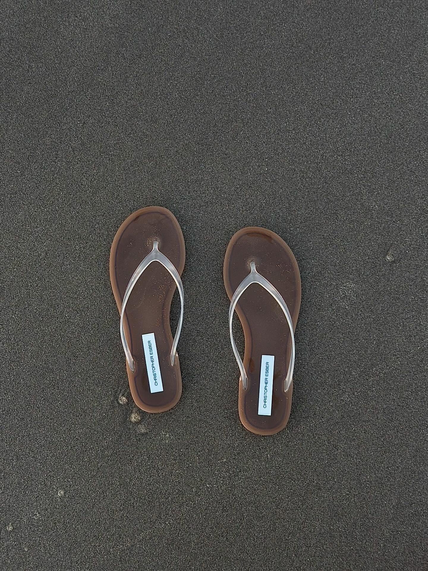 golden hour @christopher_esber size 37 shoes (size up) size 6 dress 