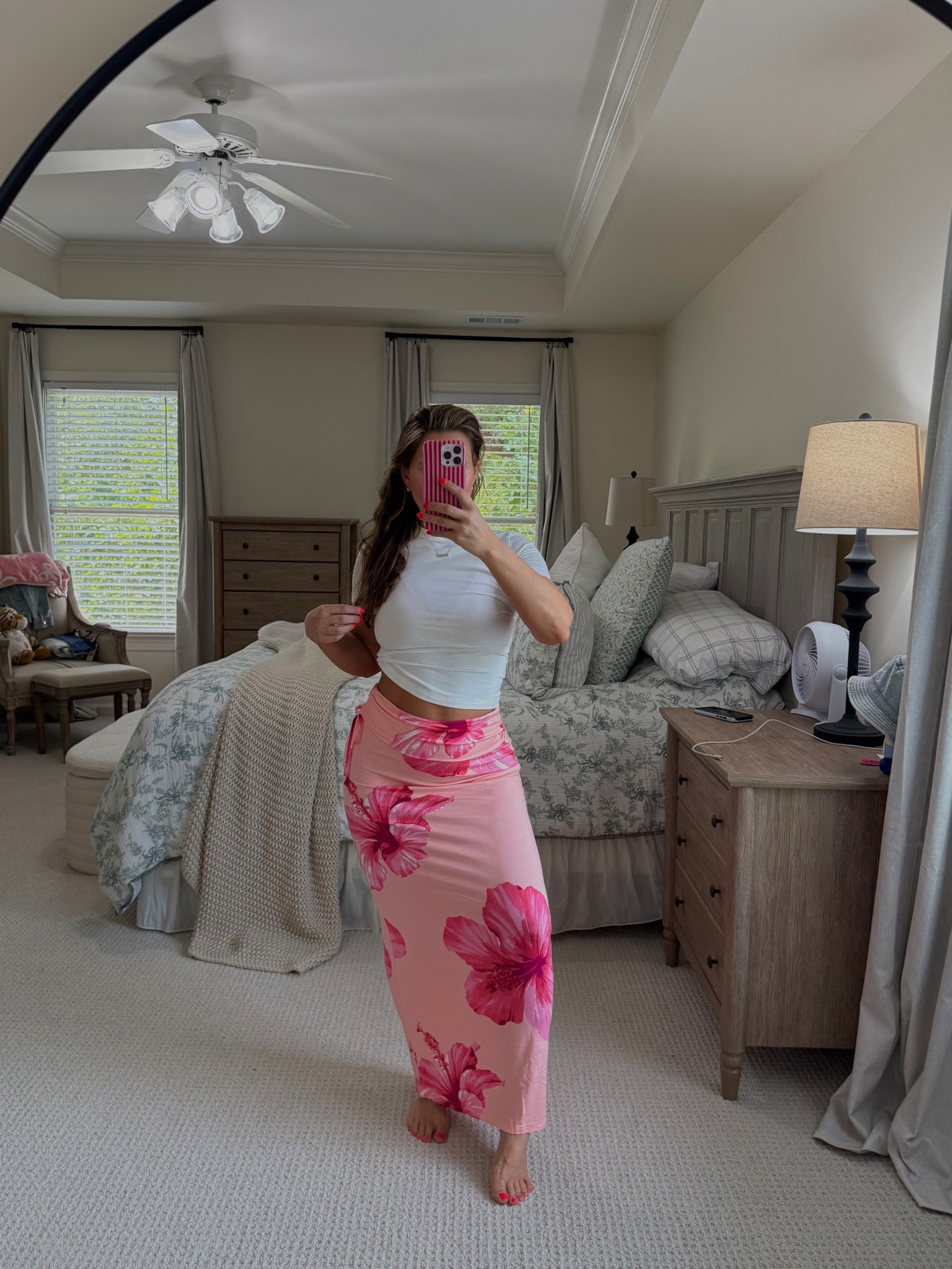 this skirt is so cute! Only $11! #walmart #walmartfashion #fashion #summerfashion

#LTKootd