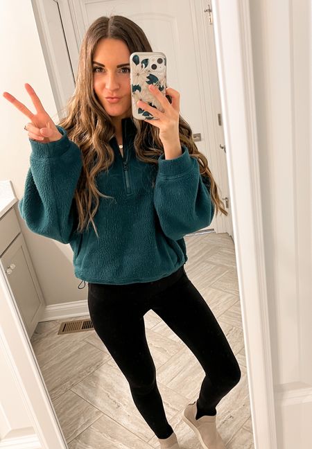 Updating my MySpace profile pic ✌🏽Kidding! Just wanted to show off my cozy sherpa (on sale!) and my dirty mirror. 🤷🏻‍♀️

#sherpa #cozy #sherpaoutfit #womenssherpa #winteroutfit #stayathomemomoutfit #comfy

#LTKunder50 #LTKsalealert #LTKunder100