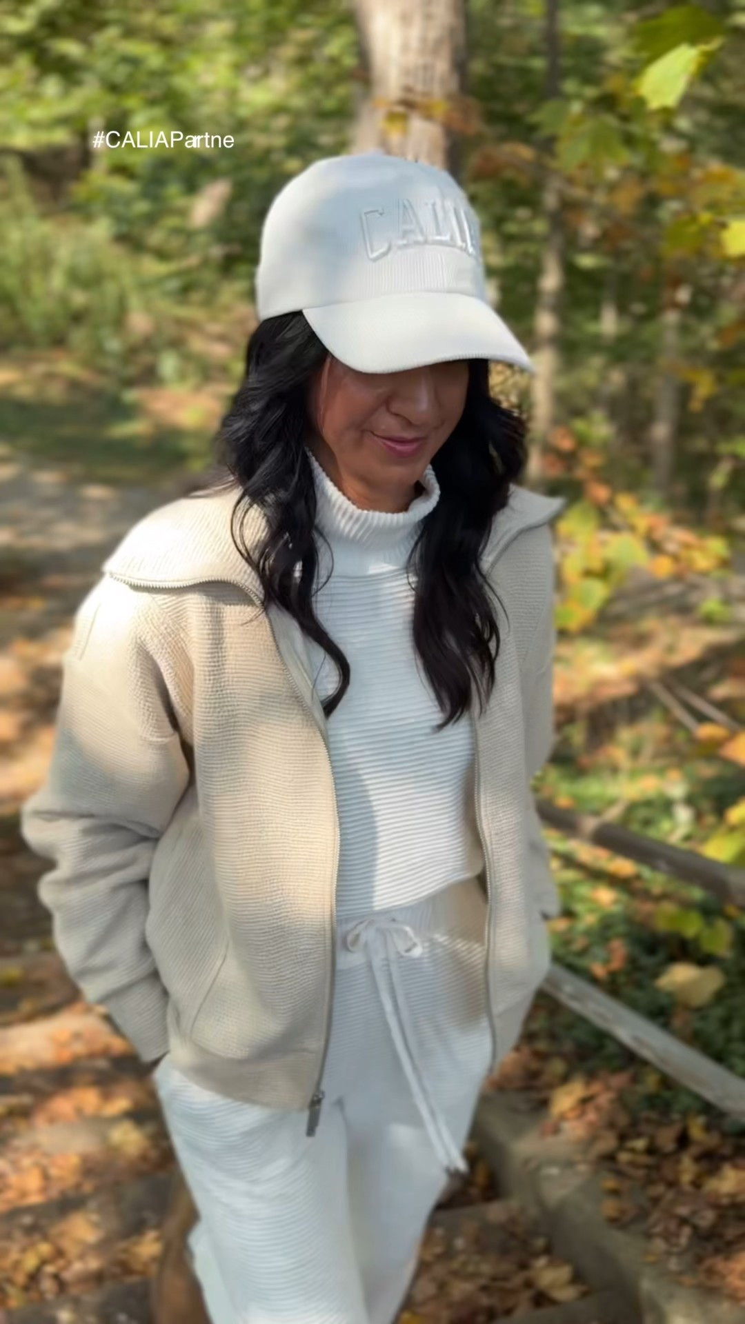 #caliapartner
Wearing a size small in all pieces

#LTKFindsUnder100 #LTKActive #LTKSeasonal