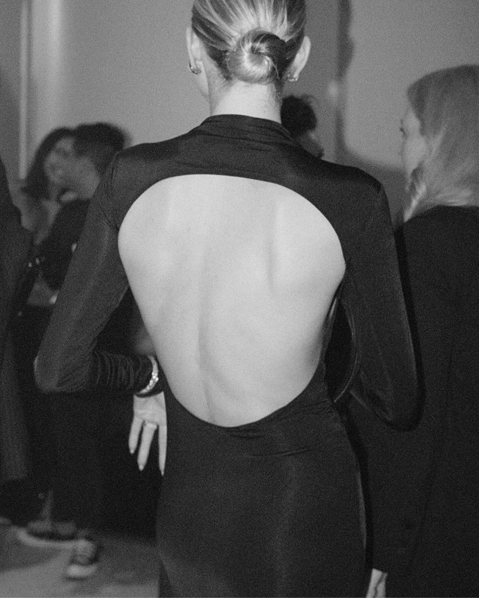 STYLING FOR MESHKI 🖤 #part1

#LTKaustralia #LTKSeasonal #LTKparties