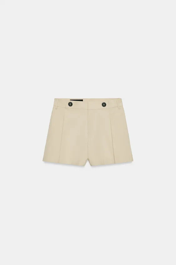PLEATED SHORTS WITH BUTTONS | Zara UK