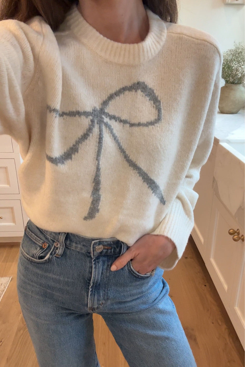 Bow sweater 🎀🎀🎀 

#LTKGiftGuide #LTKHoliday #LTKFindsUnder100