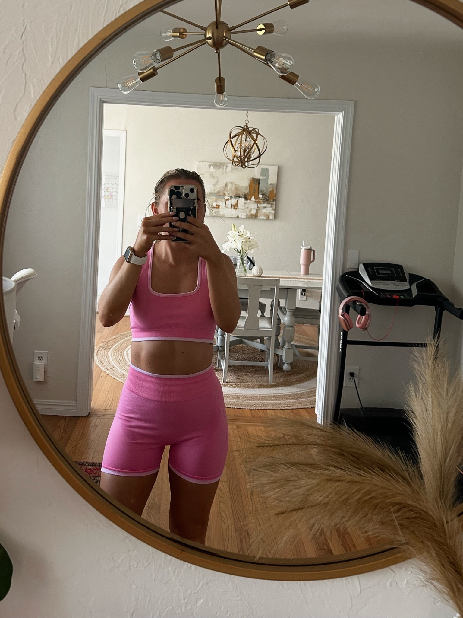 Pink workout set

#LTKShoeCrush #LTKSeasonal #LTKActive