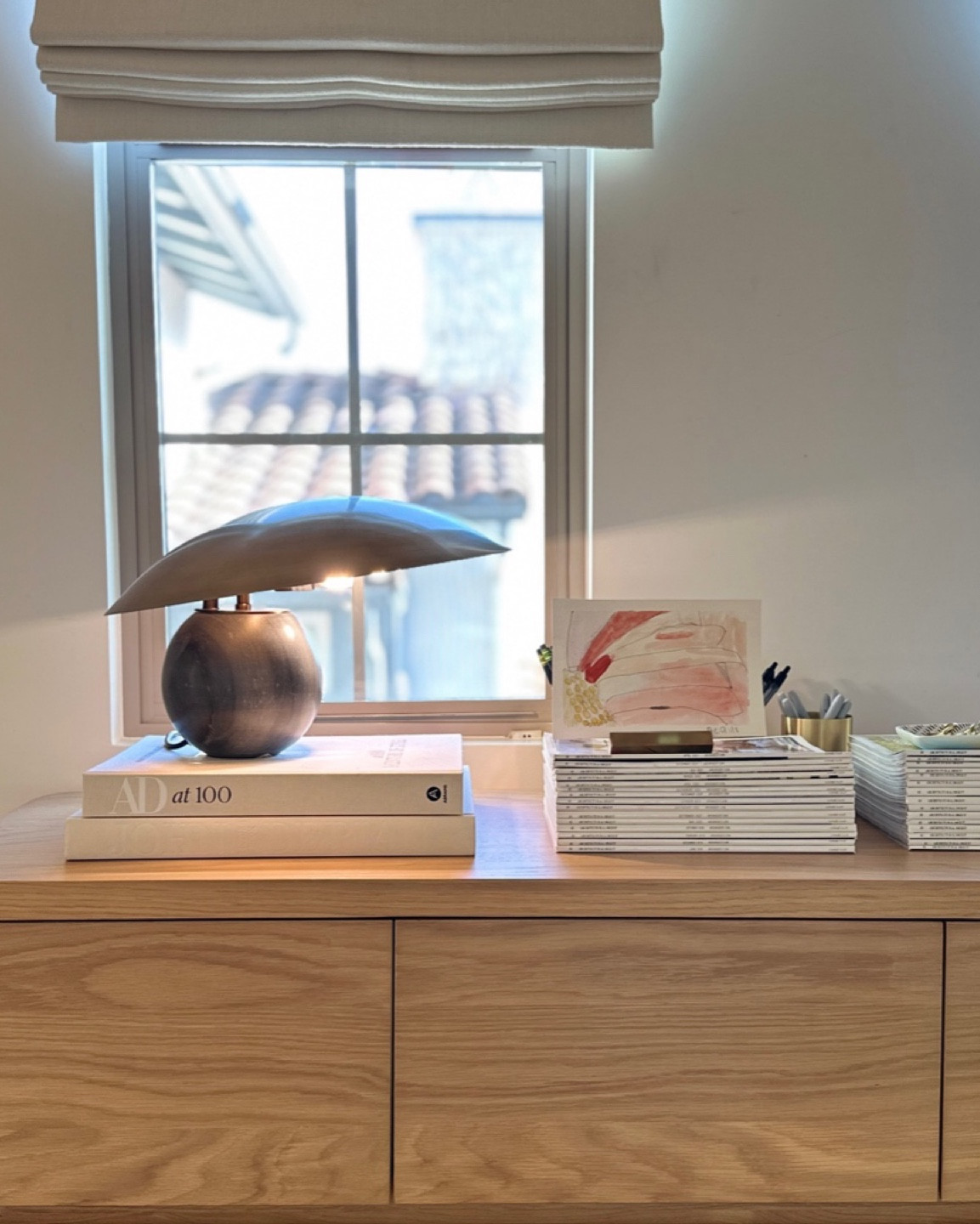 Added this brass and marble table lamp to my office console. I’m obsessed. 




#crateandbarrel
#tablelamp
#brass
#marble
#lamp
#under200

#LTKhome #LTKstyletip