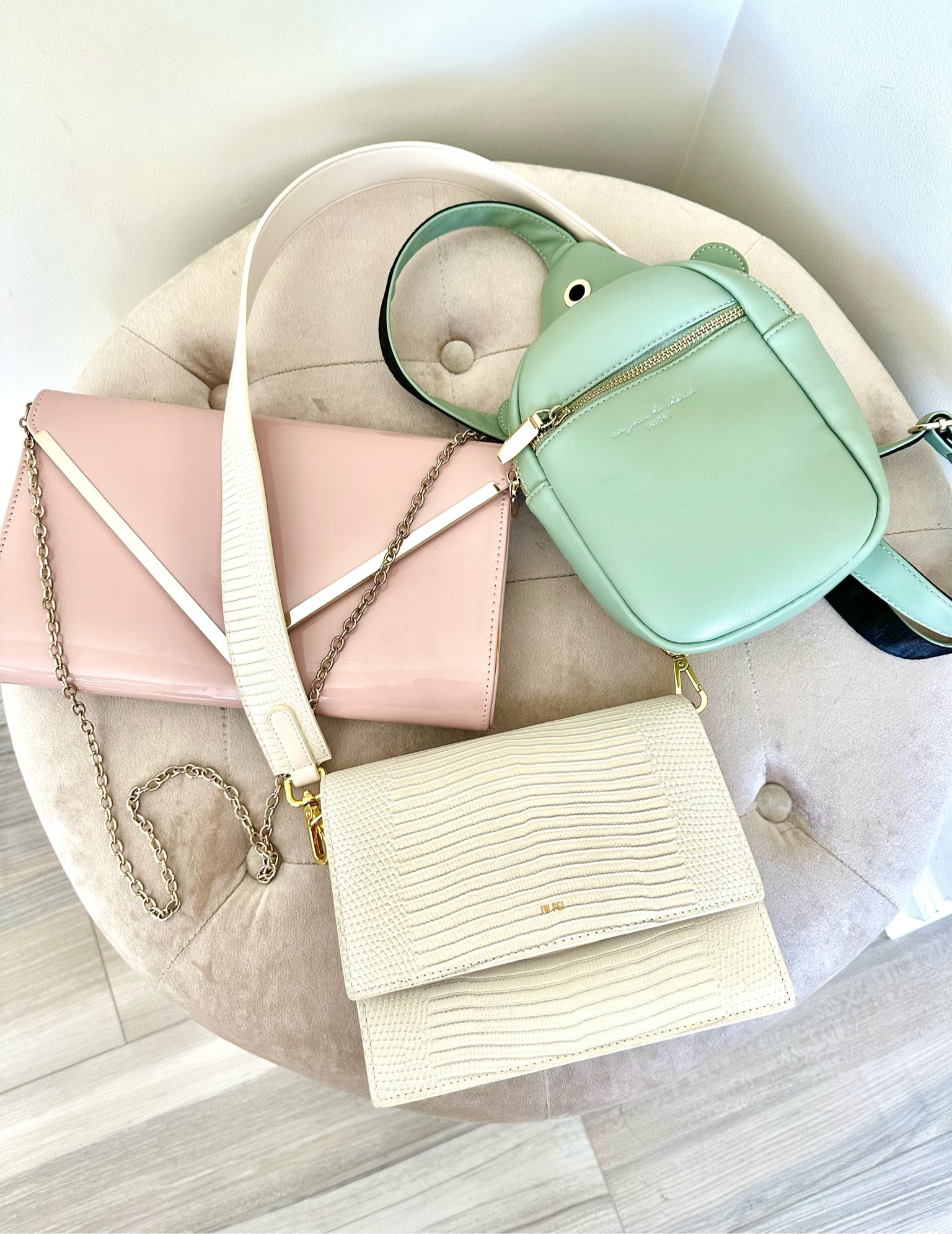 👛👜

#amazon #purse #clutch #accessories 

#LTKstyletip #LTKsalealert #LTKitbag