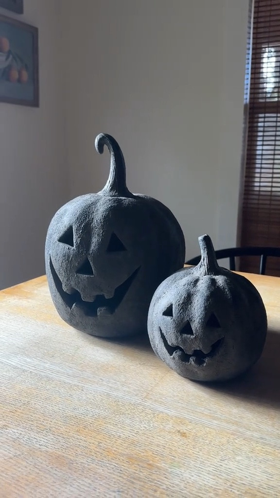 The quality and the look of these pumpkins are so good I’m obsessed with them 🤩 

#LTKSeasonal #LTKFamily #LTKHome