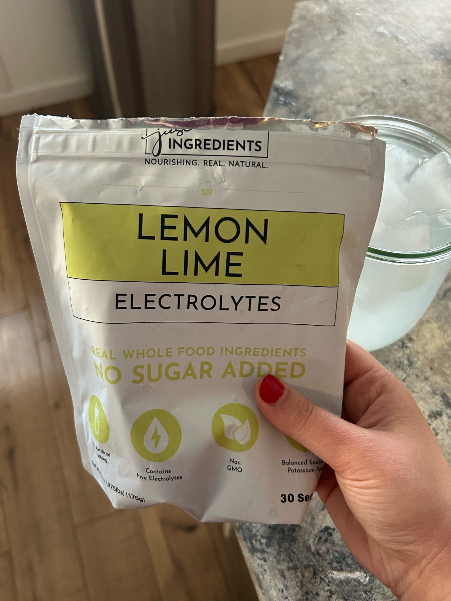 Best clean electrolytes on the market! 

#electrolytes
#justingredients
#nontoxic
#health


#LTKFindsUnder50