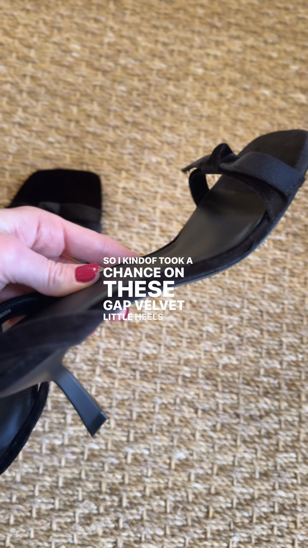 So shocked at quality and fit!! Perfect price for a holiday heel. @gap #howyouweargap #gappartner