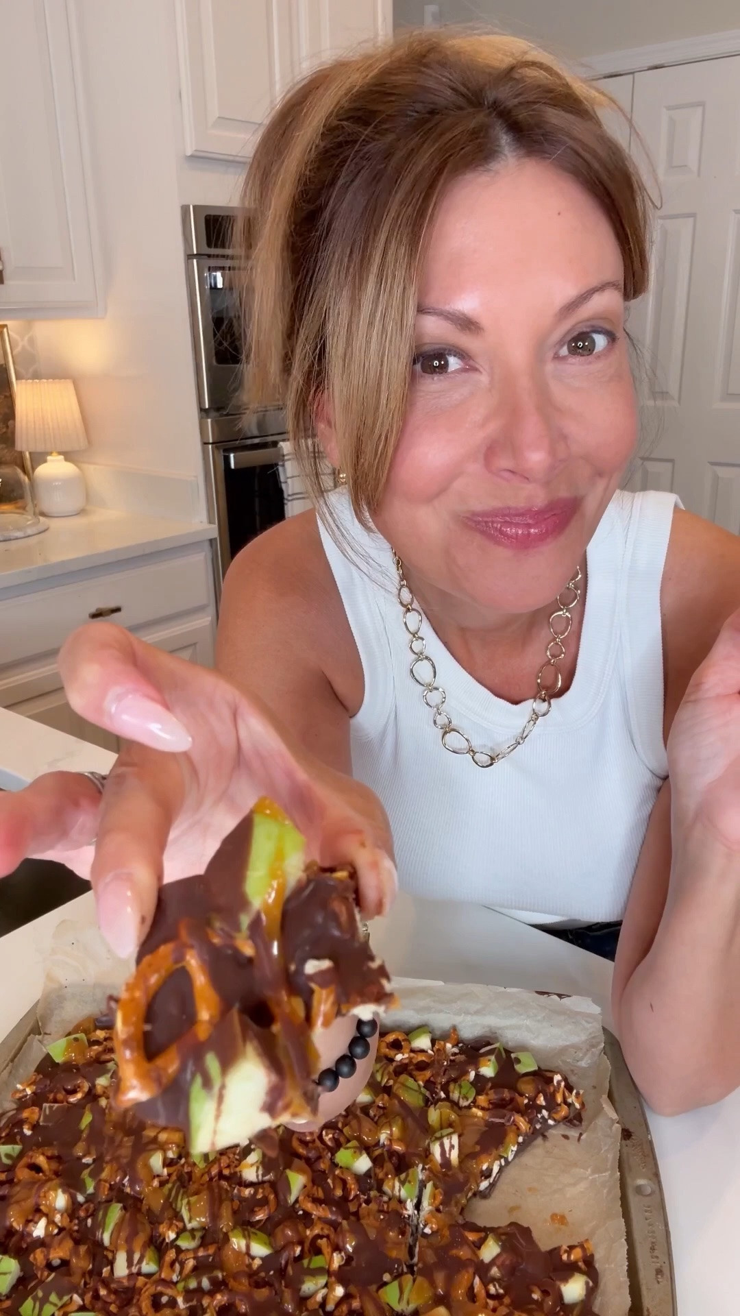 Caramel Apple Chocolate Bark 🍏🍫
All the flavors of a caramel apple, but easier—and perfect for after-school snacking, cozy nights or fall gatherings. 🍂 Save this one!

Recipe:

* 12 oz chocolate chips
* 1 tbsp coconut oil
* 2 green apples, diced & patted dry
* Mini pretzels
* Caramel for drizzling

Make it: Melt chocolate with coconut oil and spread on parchment. Top with apples and pretzels, drizzle with caramel and a little extra chocolate. Chill for a couple hours, break apart & enjoy!

Store in the fridge for up to a week or freeze for later. 🤎

#LTKdayinmylife #LTKHome #LTKfoodie
