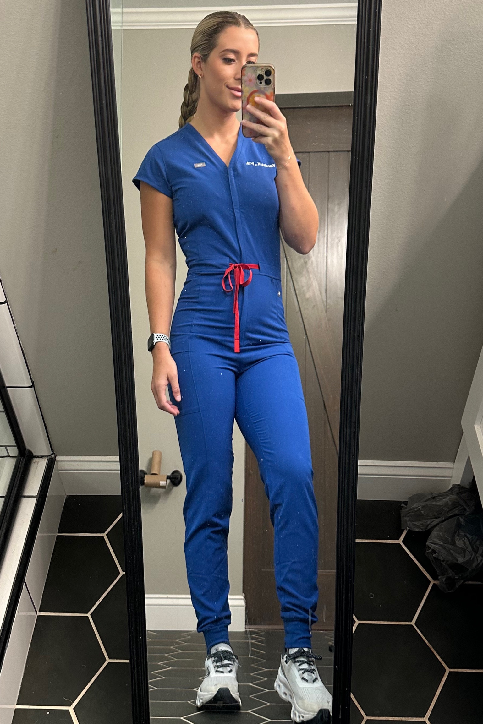 Scrubs / athletic wear / figs scrubs / workwear / work outfits

#LTKworkwear #LTKActive #LTKfitness