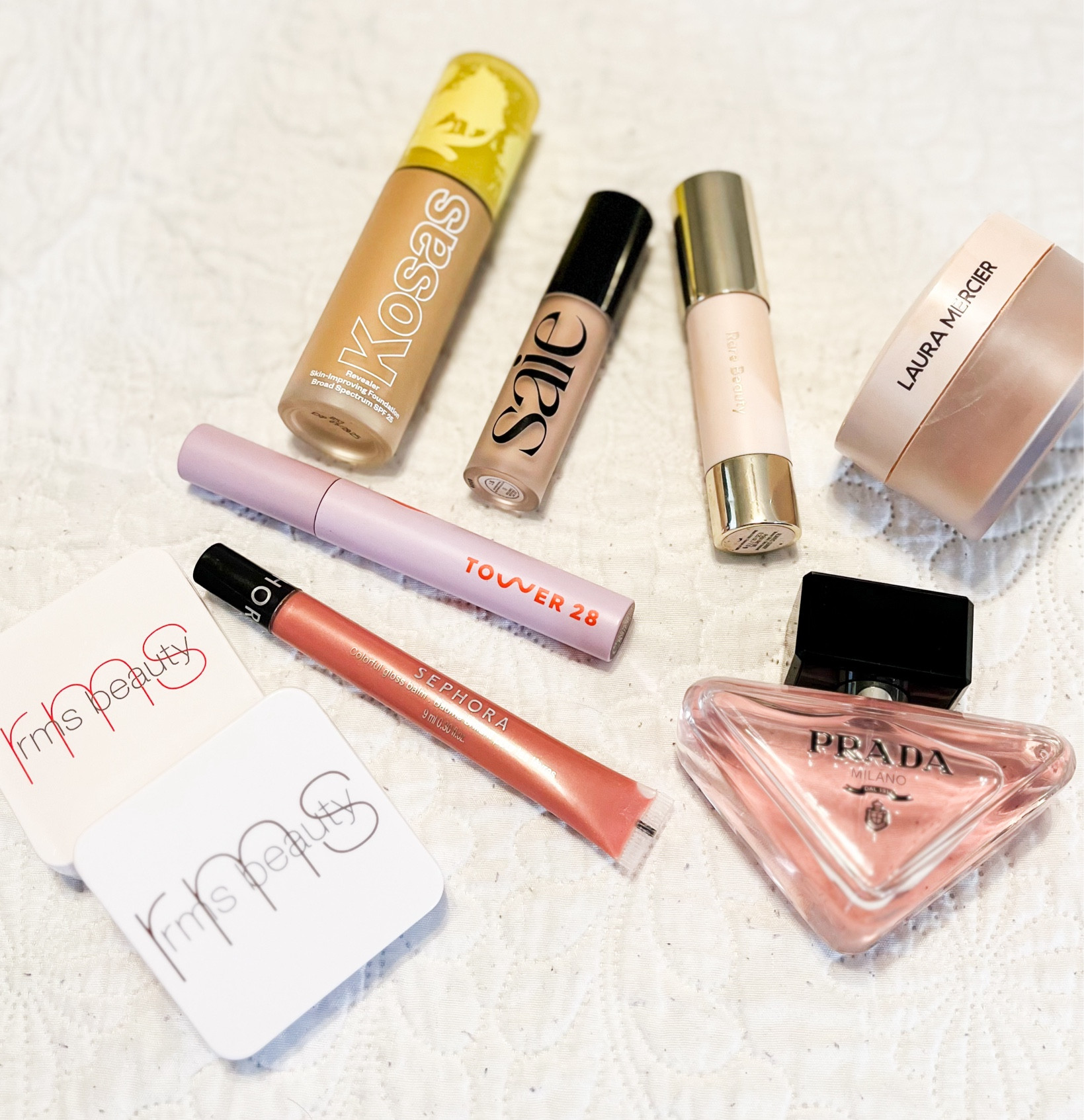 #motd #makeupoftheday #glowingskin 

#LTKsalealert #LTKbeauty