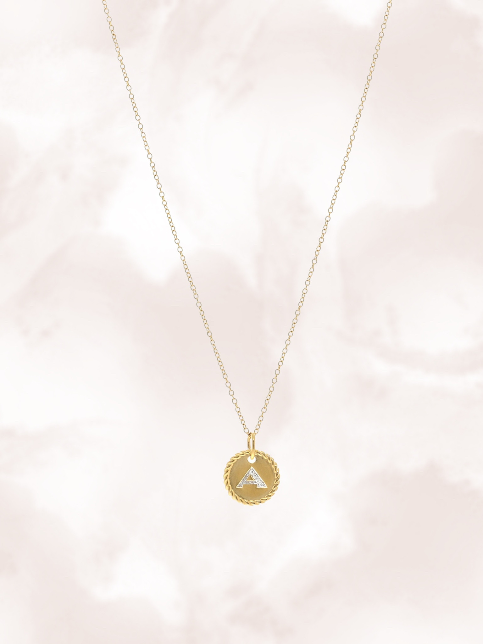 Luxury at your neck! 💃✨

#LTKCyberWeek #LTKHolidaySale #LTKGiftGuide