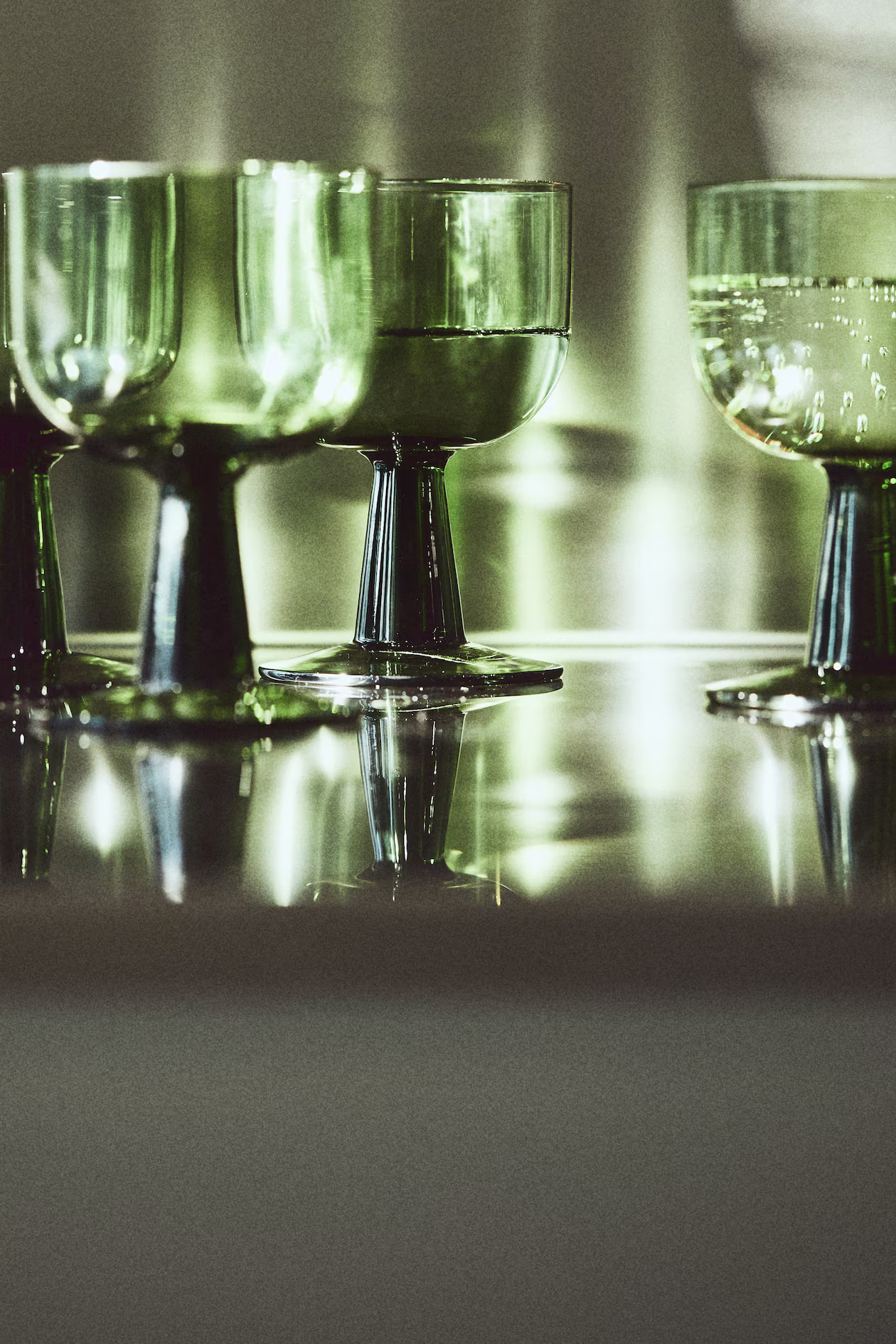 2-pack Wine Glasses | H&M (US + CA)