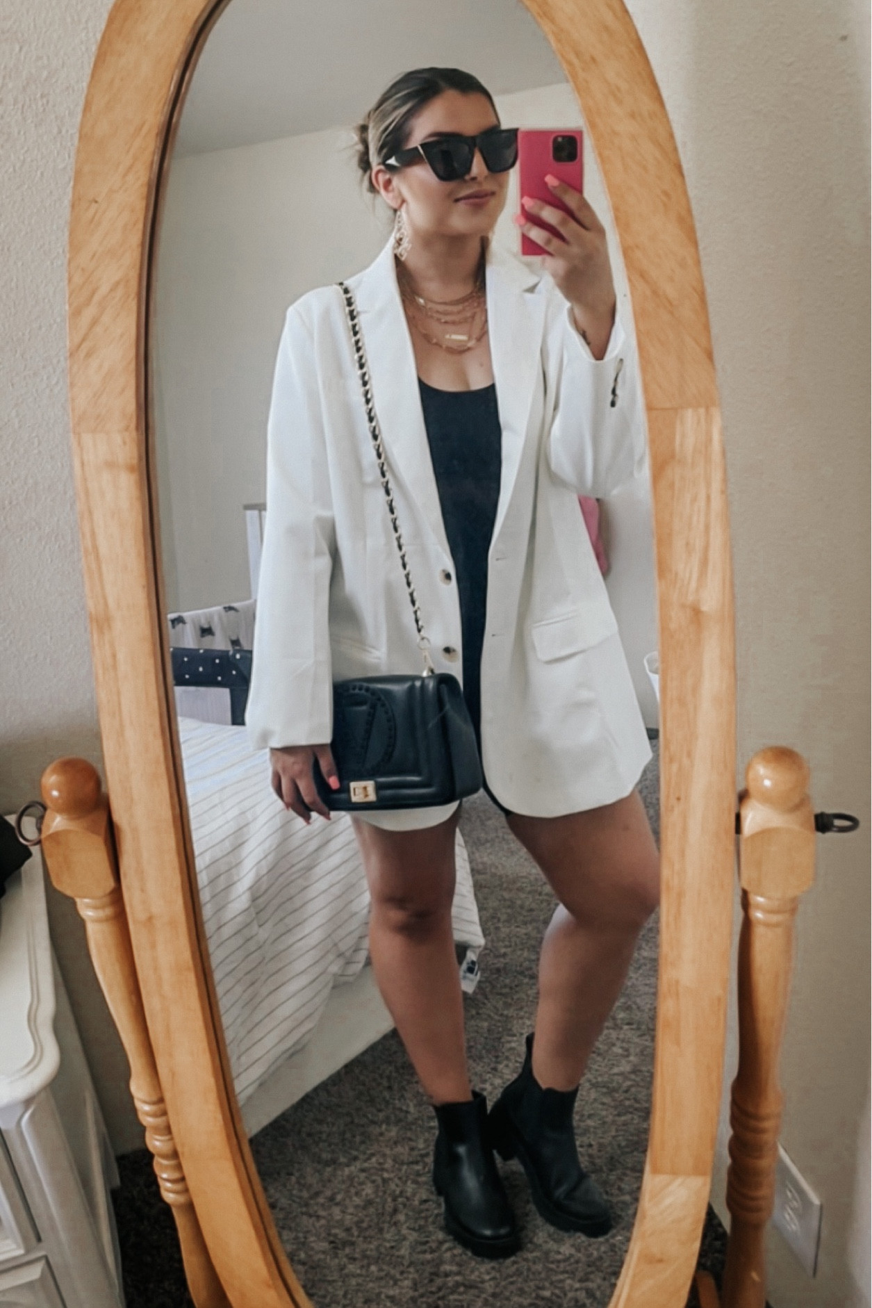 I hated my slicked back bun so I dressed it up with this outfit! 

#LTKfindsunder100 #LTKbeauty #LTKstyletip
