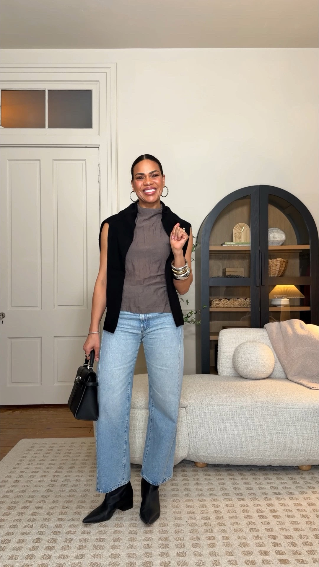 You all have spoken, we are loving these jeans! They’re so versatile! So are these cropped barrel leg jeans, they can be worn with any shoe! I’m 5’4 wearing a 26 in both jeans and a small in all the tops! 





#LTKgrwm #LTKOver40 #LTKootd