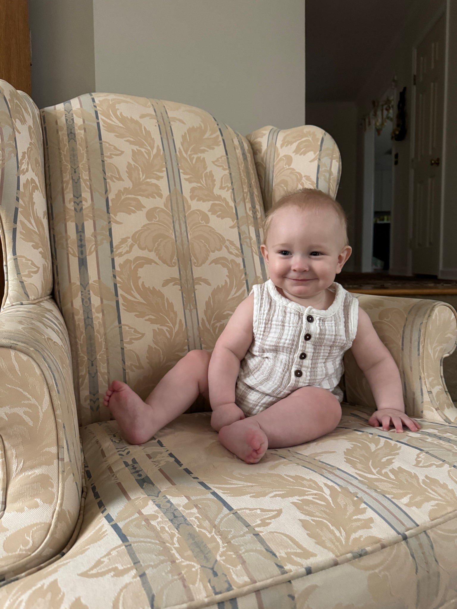 Looking so cute in linen! 

#LTKBaby