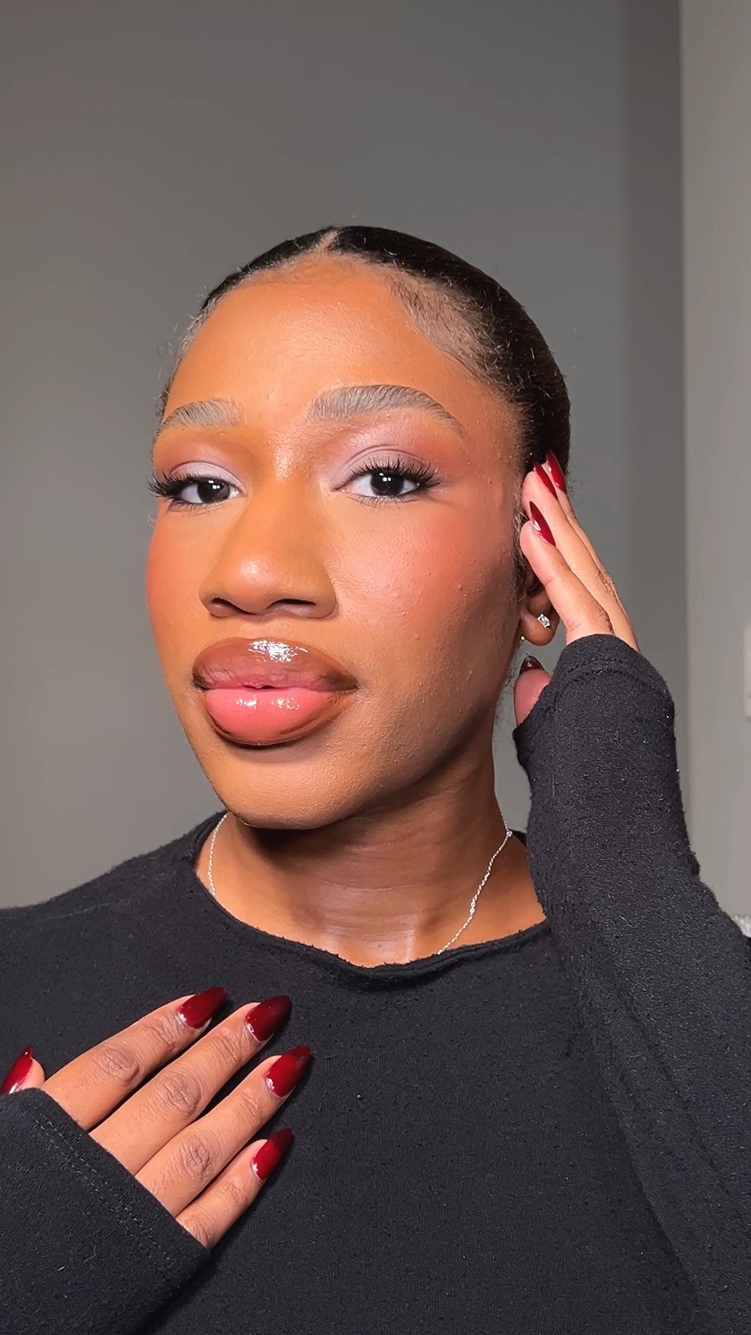 trying unrecognizable makeup 💚 

 #LTKBeauty