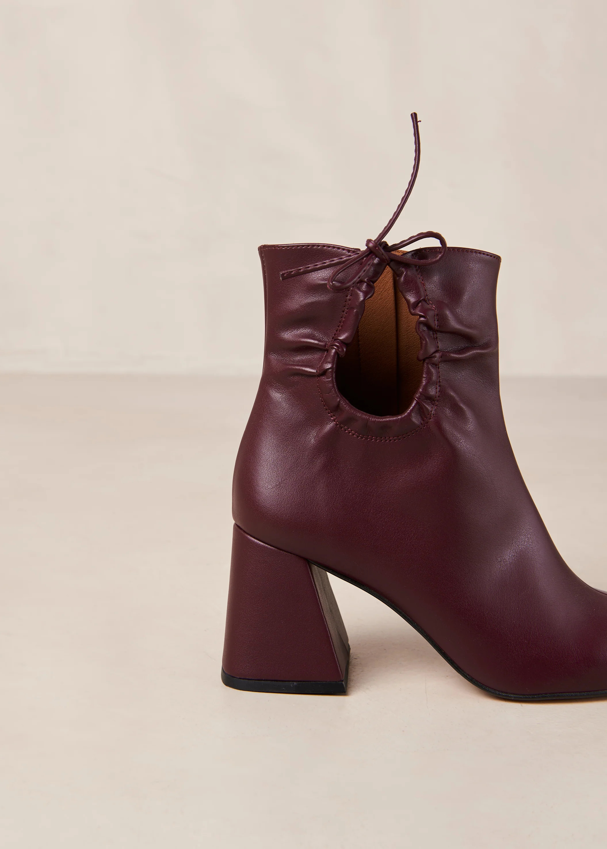 Pigment - Purple Vegan Leather Boots | ALOHAS | Alohas AU