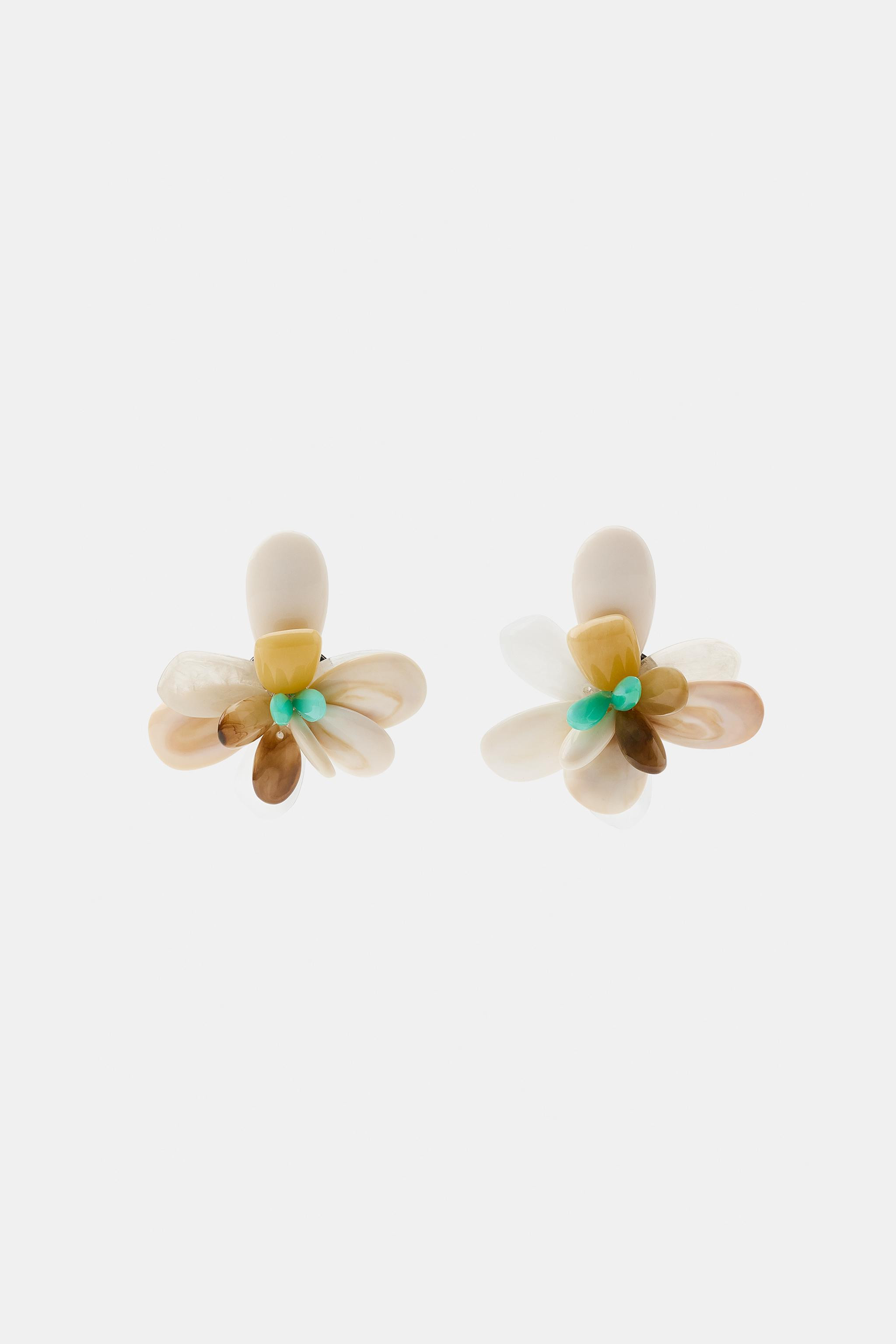 RESIN FLOWER EARRINGS | Zara US