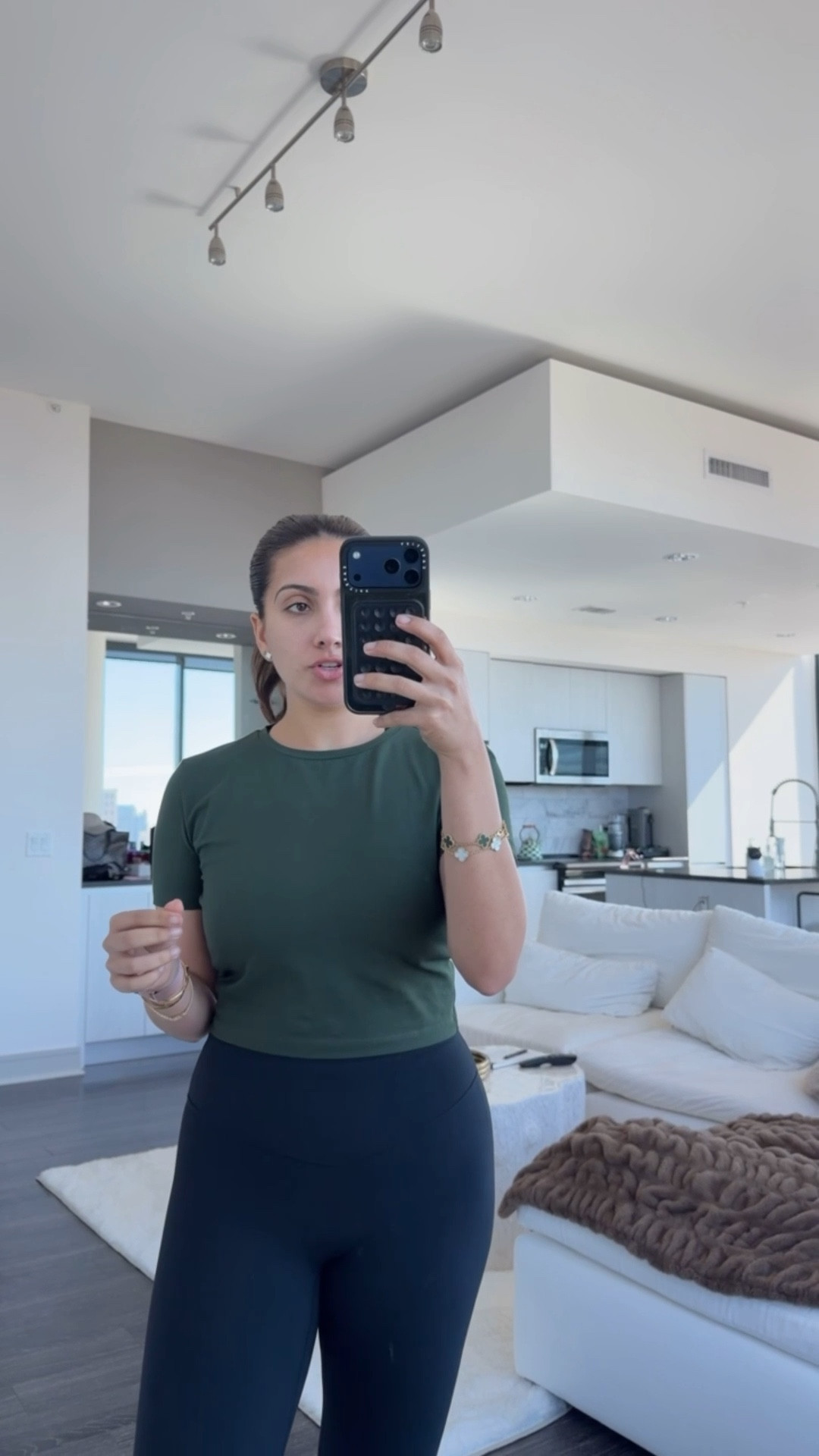 Size M in everything! 