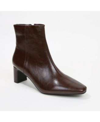 Berness Women's Minimalist Ankle Boots - Brown | Macy's
